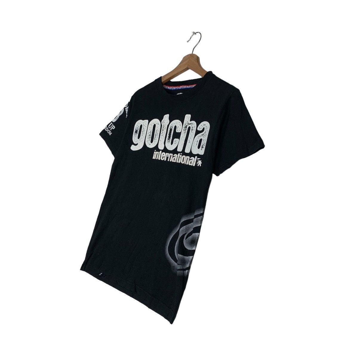 GOTCHA INTERNATIONAL BIG LOGO TEES SURFWEAR #0276-C12