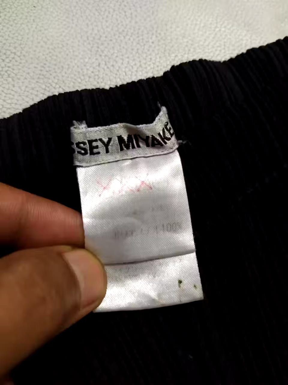 Issey Miyake Issey Miyake Pleats Please Pants Stretch Hairy Hem Size 29" - 12 Thumbnail