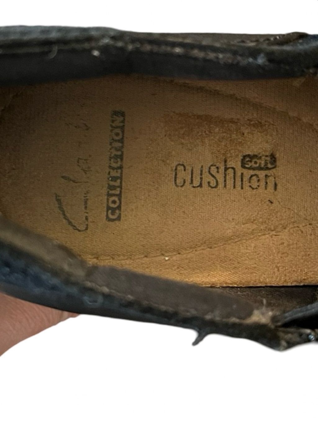 Clarks Clarks Cushion Black Zip Up Leather Booties Ankle Boots 8.5 Size US 8.5 / IT 38.5 - 6 Thumbnail