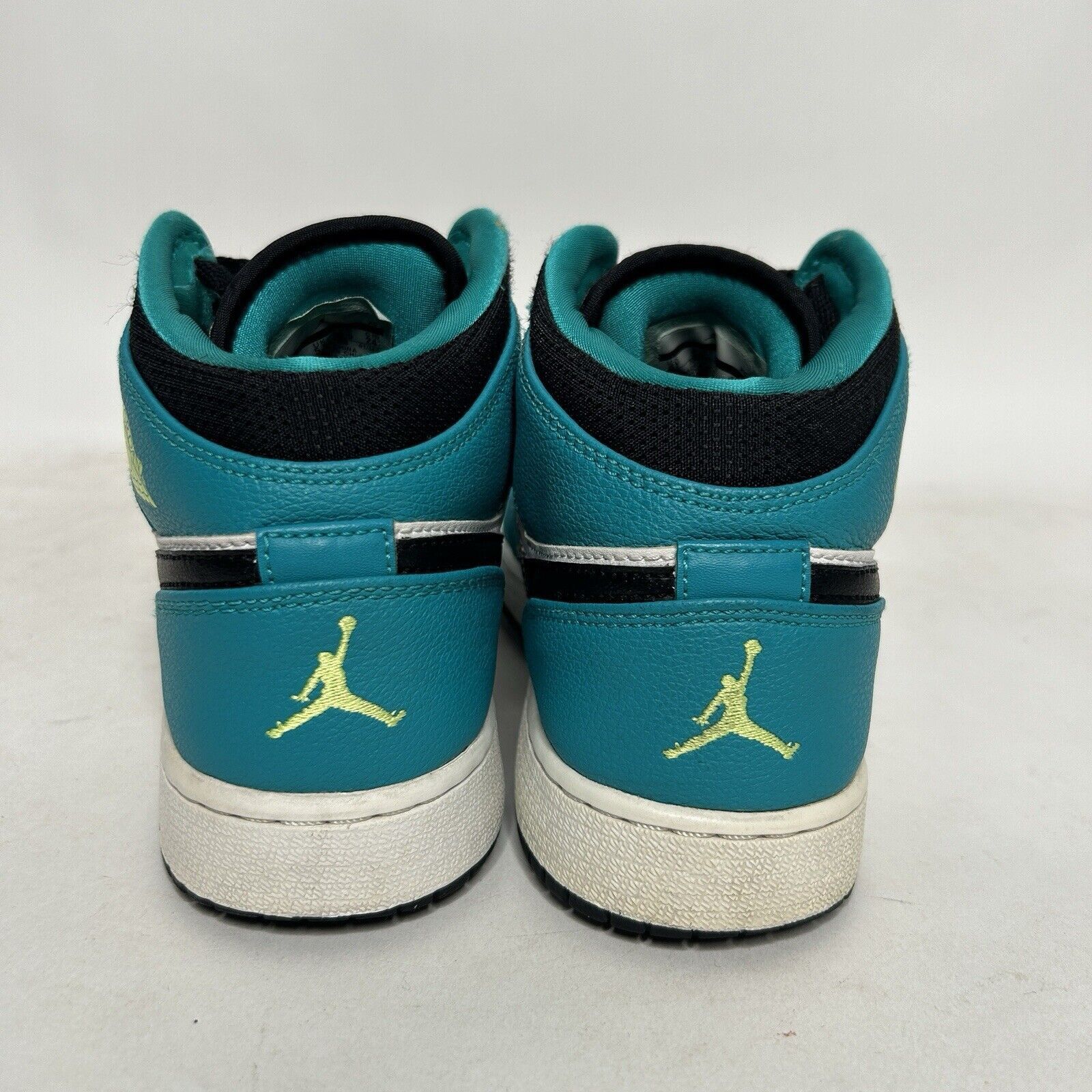 Jordan Brand Nike Shoes Air Jordan 1 Mid GG “Volt Ice” 2024 Size US 7.5 / IT 37.5 - 5 Thumbnail
