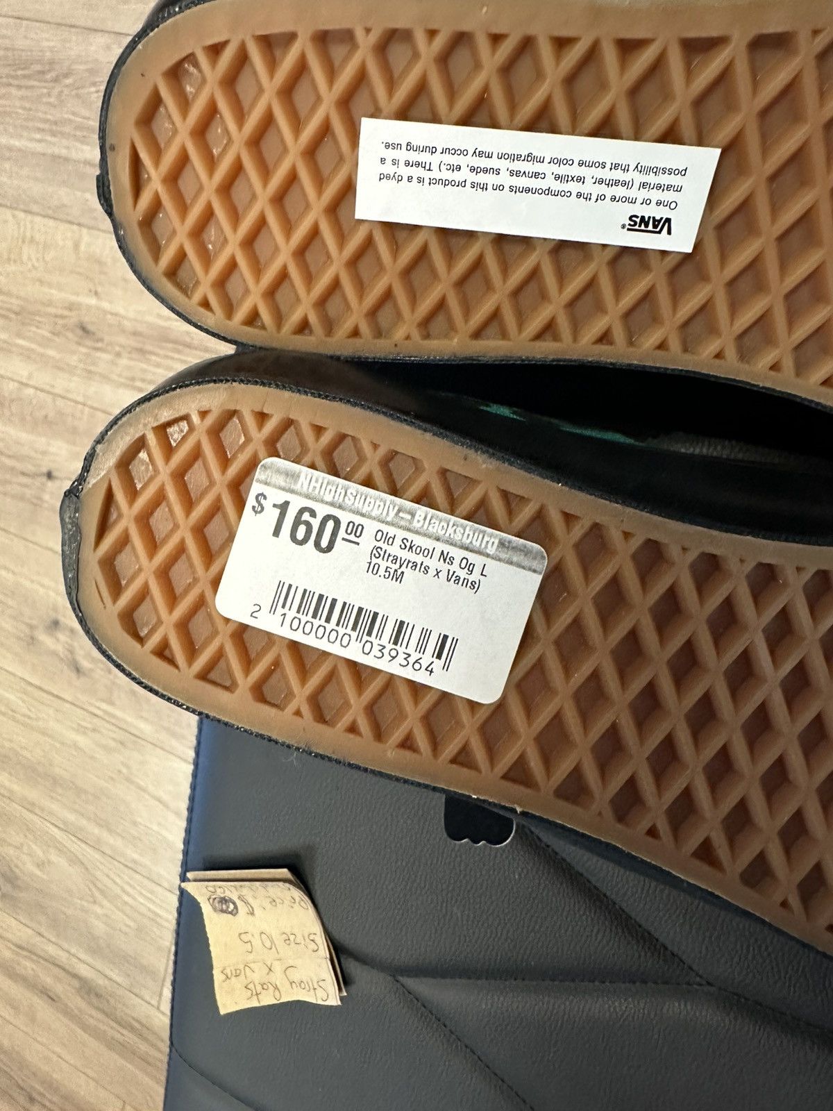 Vans Vans x strayrats old school ns og Size US 10.5 / EU 43-44 - 7 Thumbnail