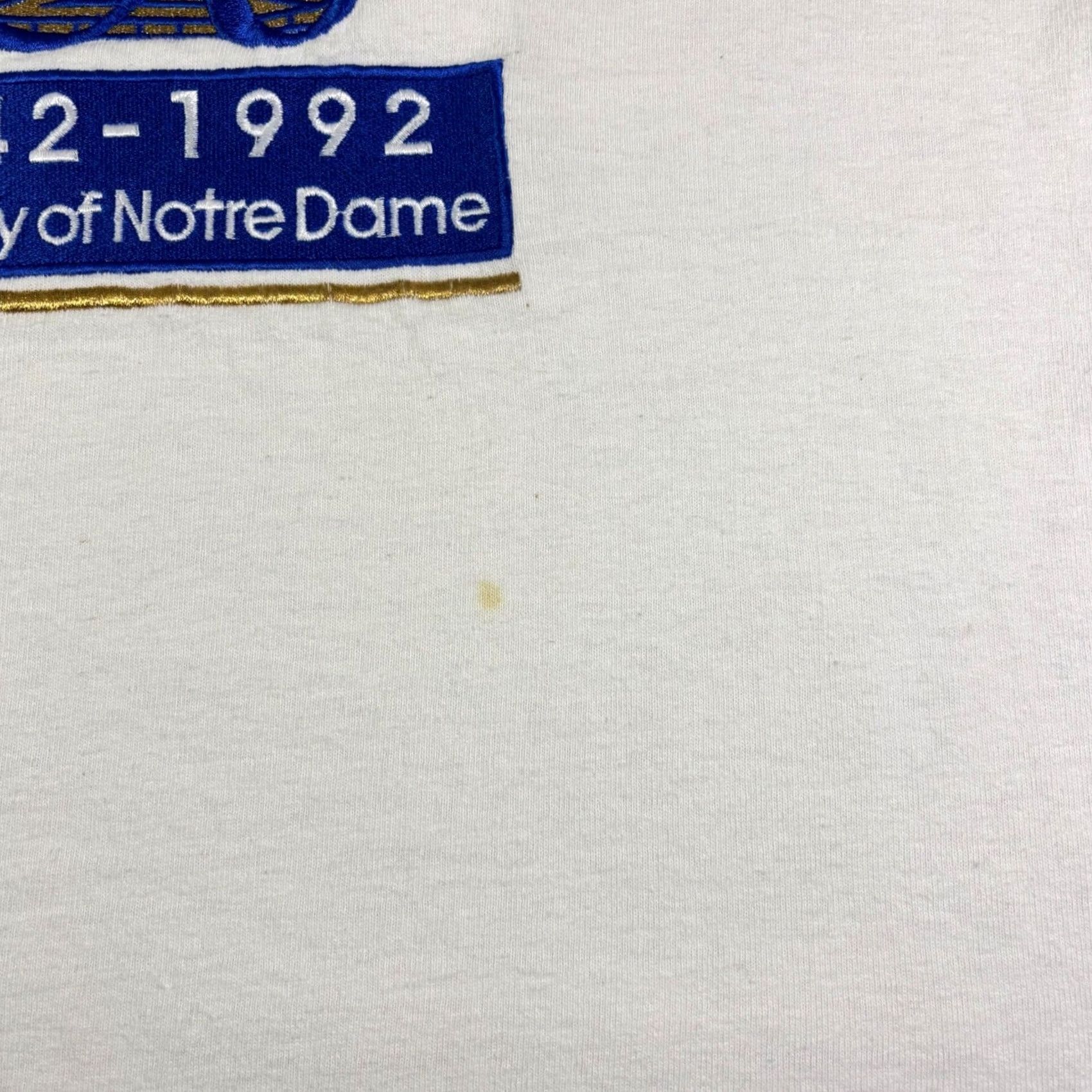 Champion VINTAGE Champion Notre Dame 150th Anniversary T-Shirt XL White 1992 USA Made Mens Shirt Graphic Tee Sportswear 1990s Size US XL / EU 56 / 4 - 7 Thumbnail