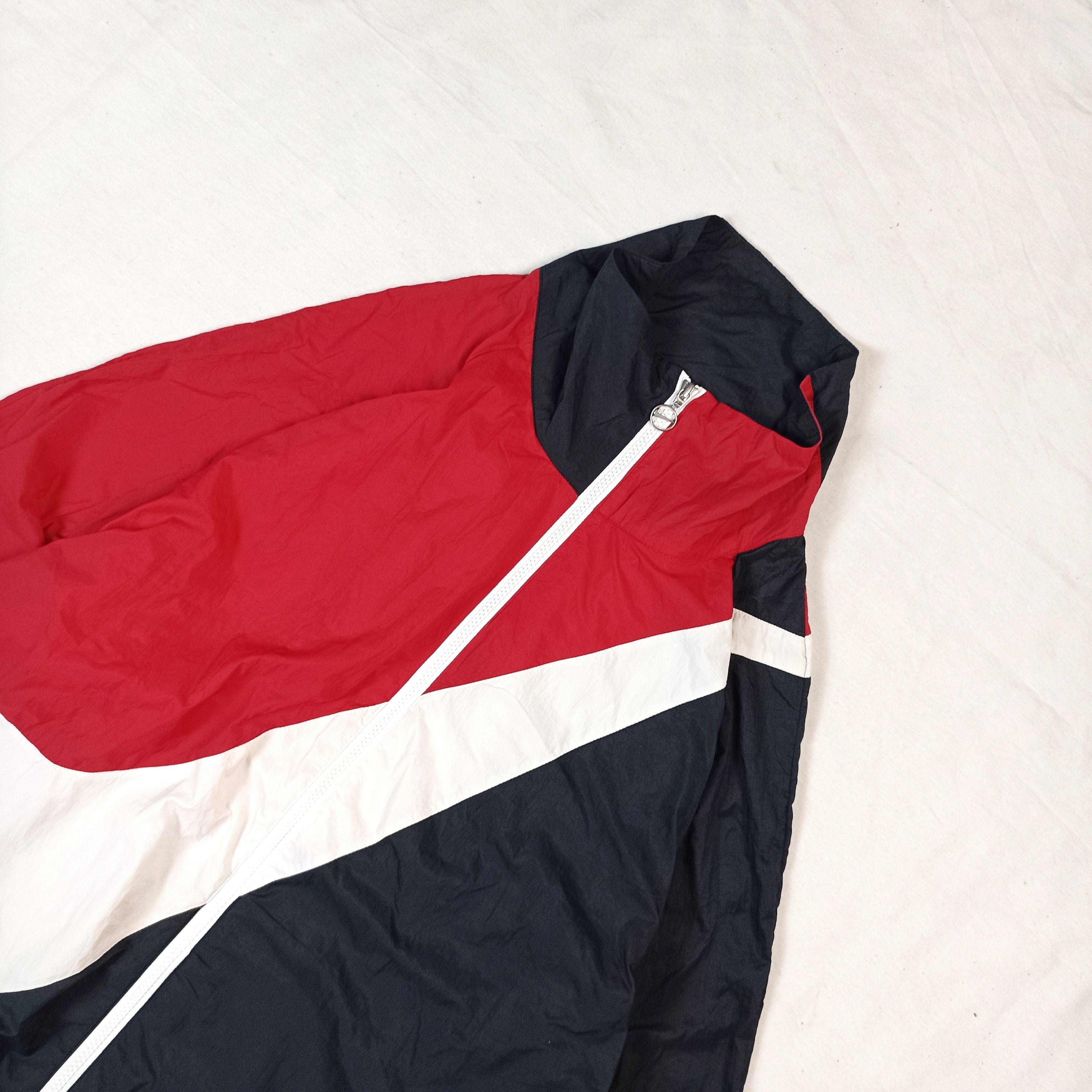 Japanese Brand × Nike 📦 LAST DROP | WMNS Nike Bigswoosh 3 tone Light Jacket Size L / US 10 / IT 46 - 4 Thumbnail