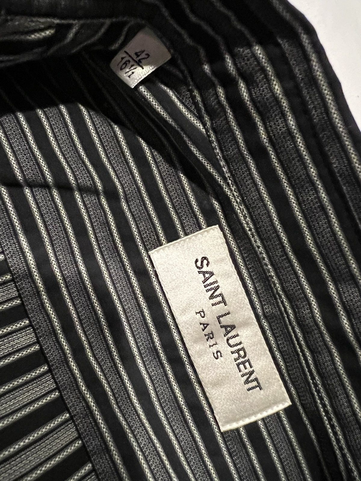 Saint Laurent Paris Saint Laurent men’s cotton shirt.42/16.5. $890 Size US XL / EU 56 / 4 - 2 Thumbnail