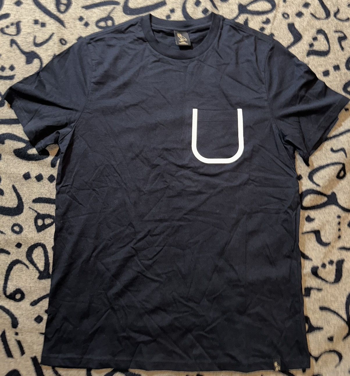 October's Very Own 2019 Reflective Pocket Tshirt Size US L / EU 52-54 / 3 - 3 Thumbnail