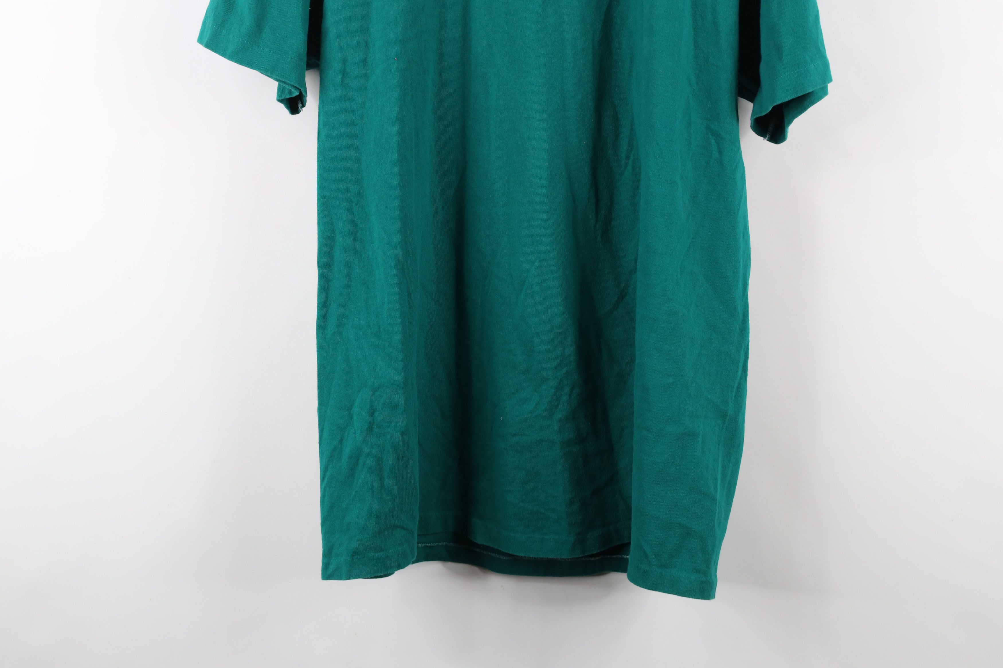 Vintage Vintage 90s Tazmanian Devil Miami Dolphins T-Shirt USA Size US L / EU 52-54 / 3 - 13 Thumbnail