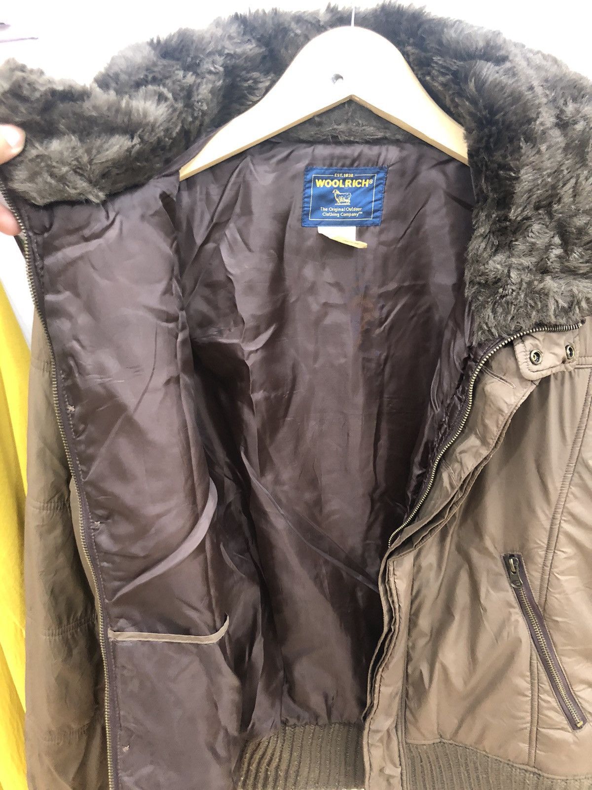 Le Grande Bleu (L.G.B.) Woolrich Fur Jacket Size US M / EU 48-50 / 2 - 4 Thumbnail