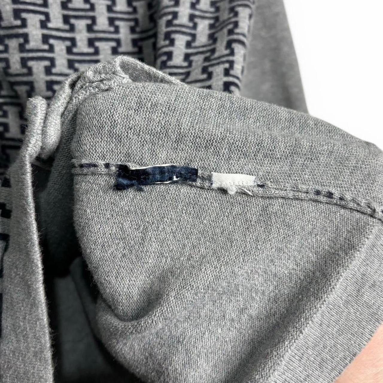 Tommy Hilfiger × Vintage Vintage Style Tommy Hilfiger Grey All Over Print Cardigan Size S / US 4 / IT 40 - 5 Thumbnail