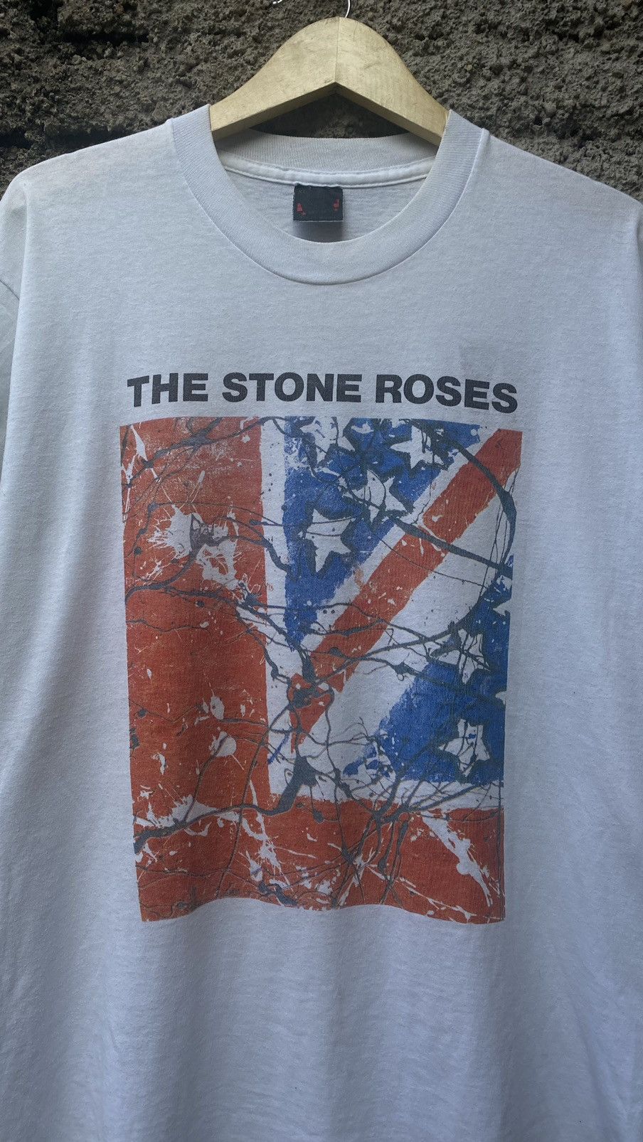 Band Tees Vintage The Stone Roses Shirt, Oasis, Radiohead Size US XL / EU 56 / 4 - 2 Thumbnail