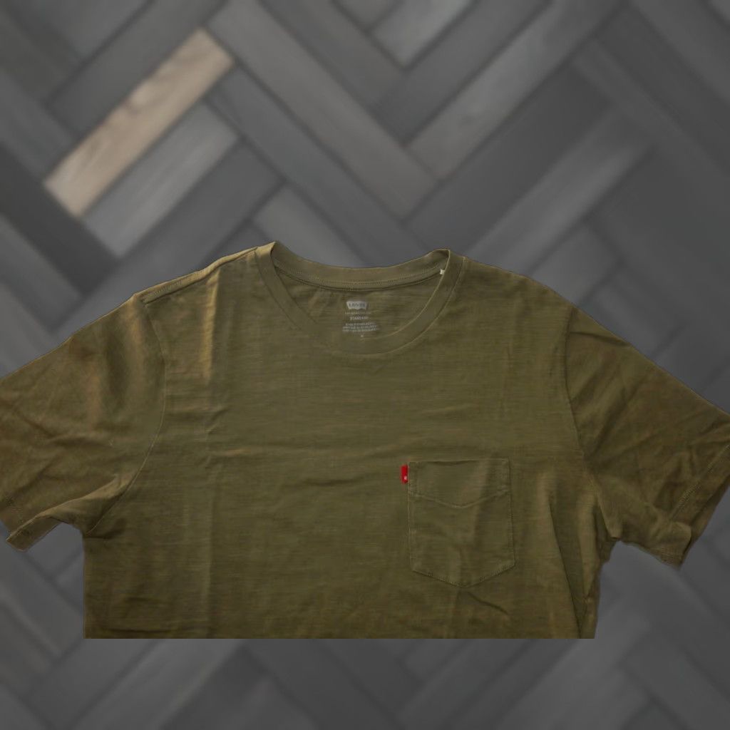 Levi's Levi's T-Shirt Men's Pocket Green Size M Cotton Short Sleeve Shirt Regular Man 20in 28in Mint Size US M / EU 48-50 / 2 - 1 Thumbnail