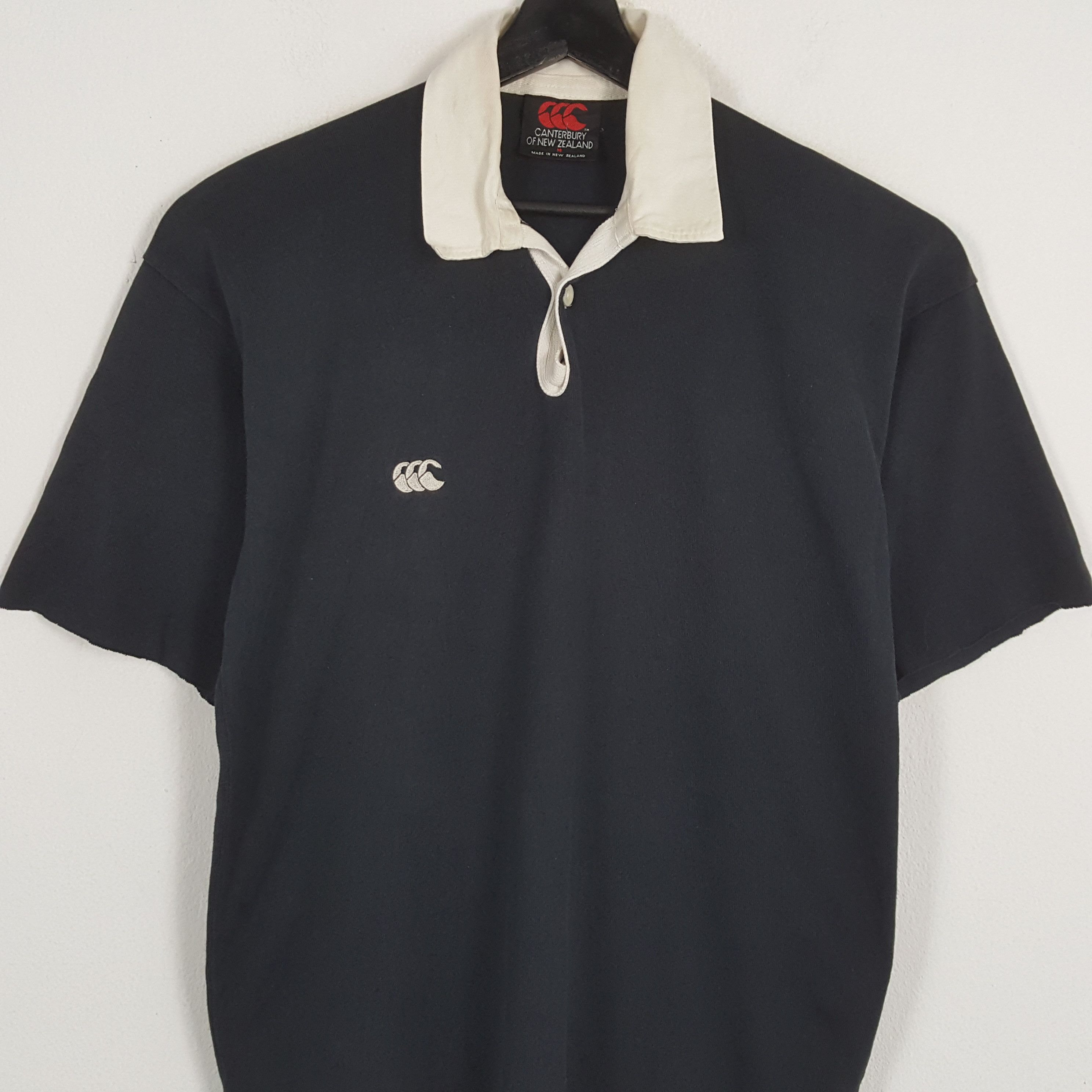 Canterbury of New Zealand × Vintage CANTERBURRY OF NEW ZEALAND Logo Design Polos Rugby Style Size US M / EU 48-50 / 2 - 2 Thumbnail