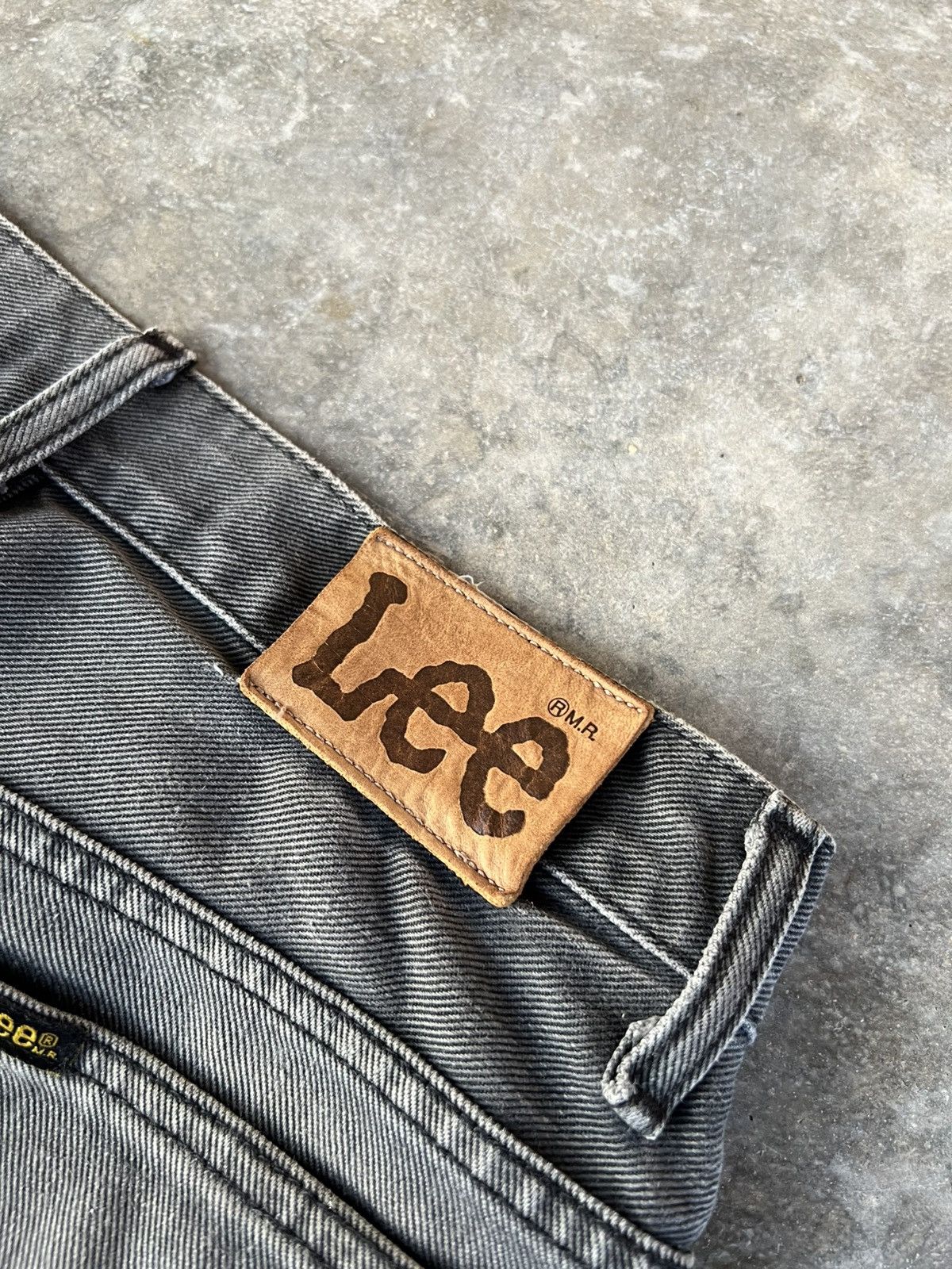 If Six Was Nine × Japanese Brand × Lee 💥Flare💥Vintage Lee Western Sanforized Faded Distress Jean Size US 28 / EU 44 - 21 Thumbnail