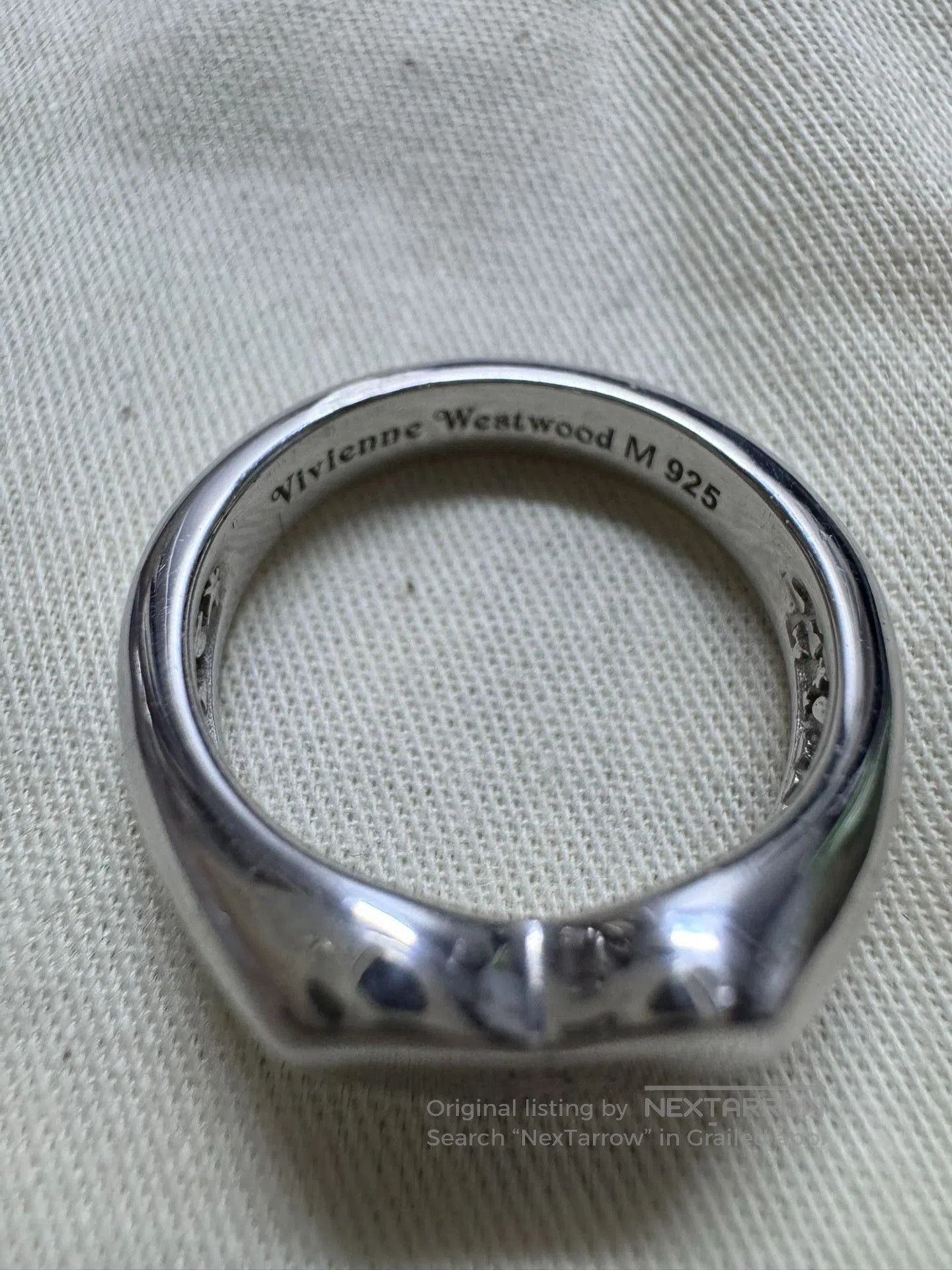 Vivienne Westwood Vivienne Westwood Silver Saturn Heart Ring. Size ONE SIZE - 3 Thumbnail