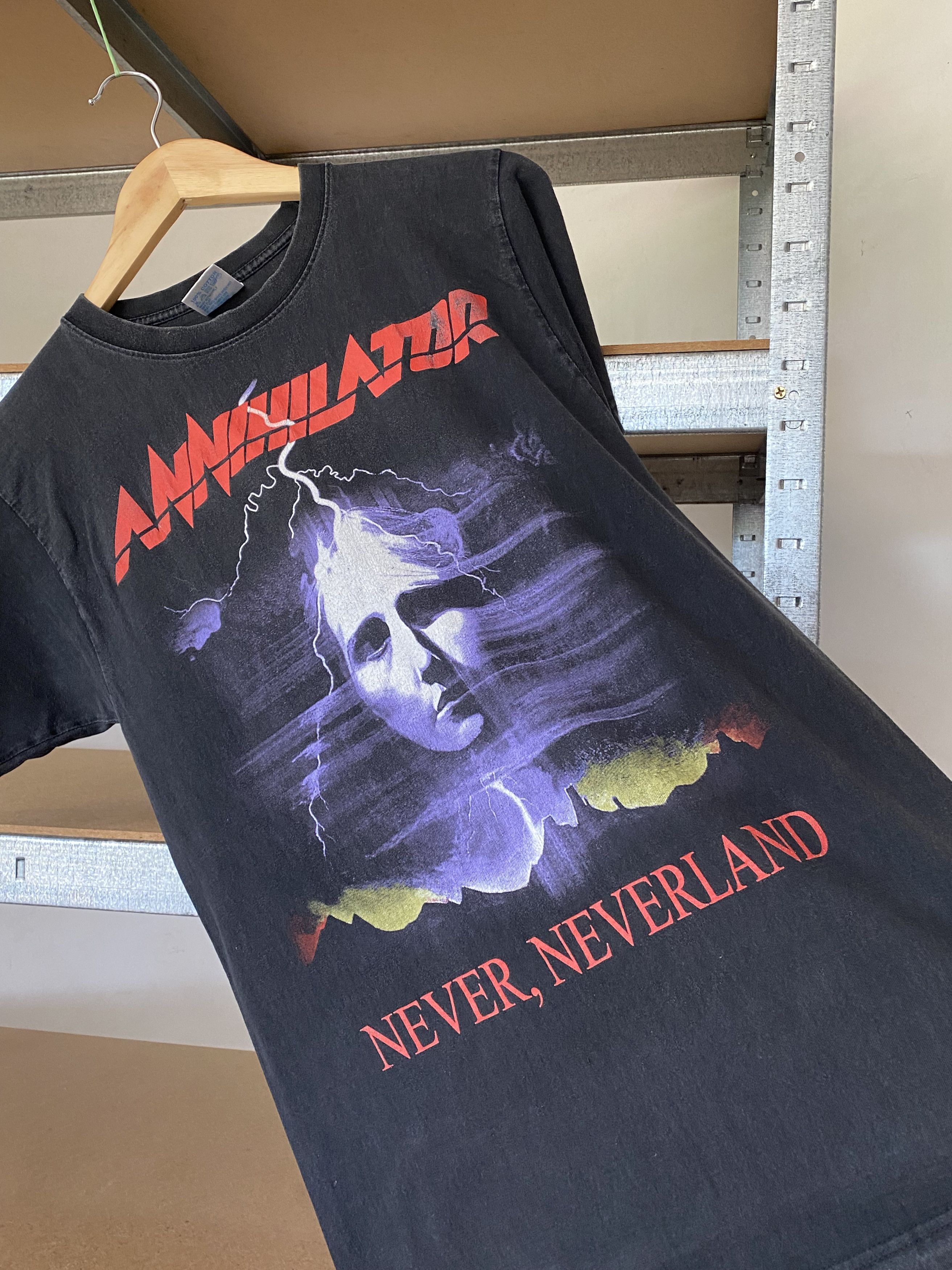 Band Tees × Vintage Vintage 90s Annihilator Never Neverland Rock Band T-shirt Size US M / EU 48-50 / 2 - 10 Thumbnail