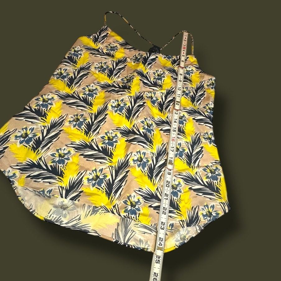 J.Crew J. Crew 100% Silk Tropical Summer Racerback Tank Blouse 0 Size XS / US 0-2 / IT 36-38 - 3 Thumbnail