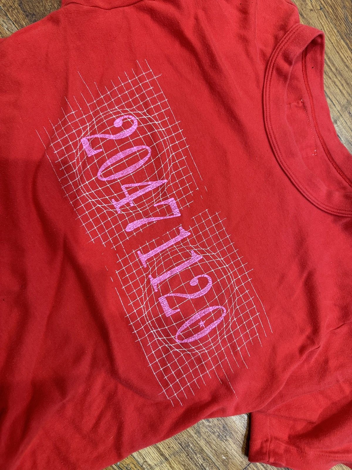 20471120 20471120 red and pink graphic t shirt Size S / US 4 / IT 40 - 2 Thumbnail