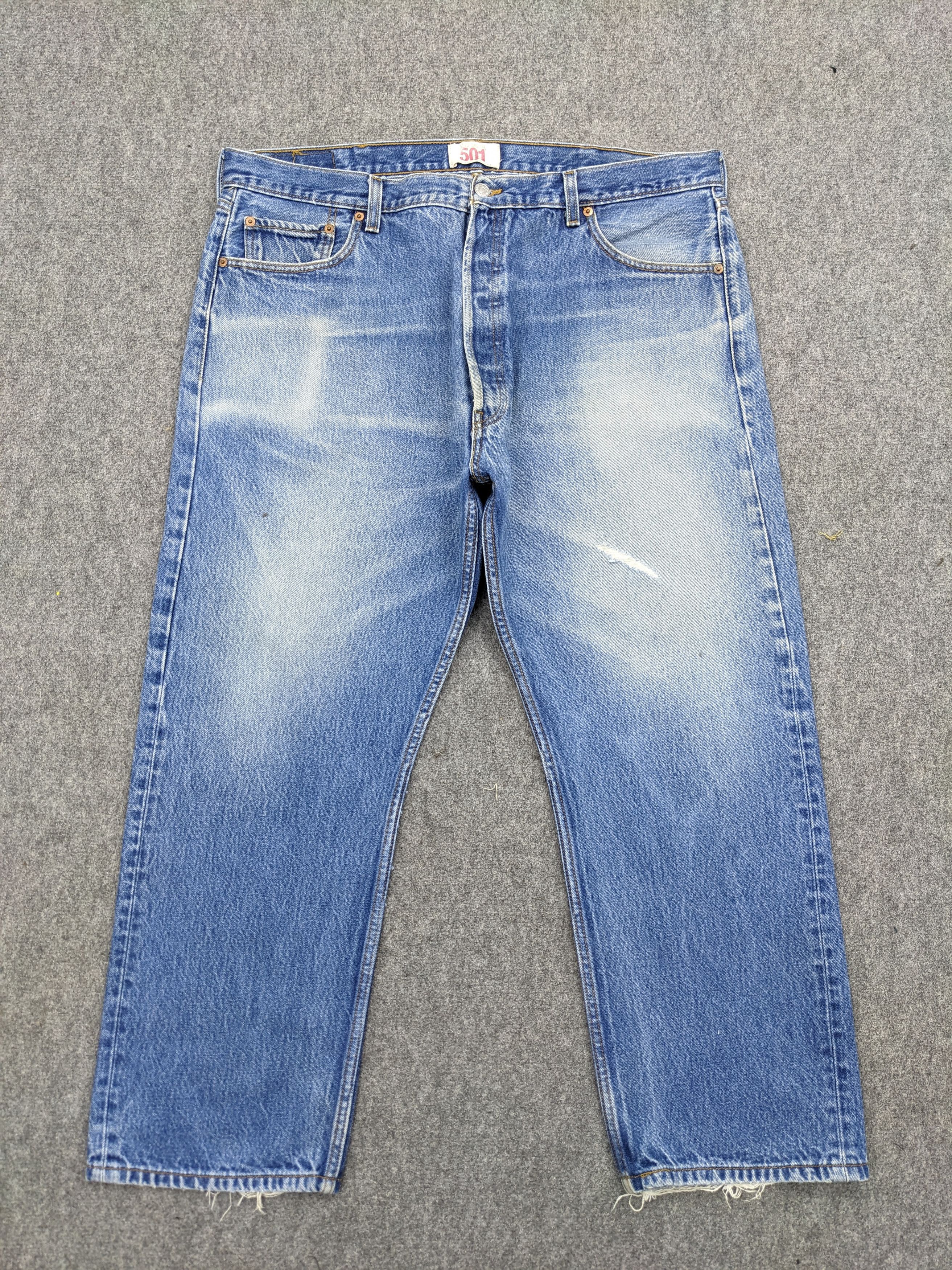 Levi's × Vintage Vintage Levis 501 Faded Blue Jeans DJ0019Z Size US 39 - 1 Thumbnail