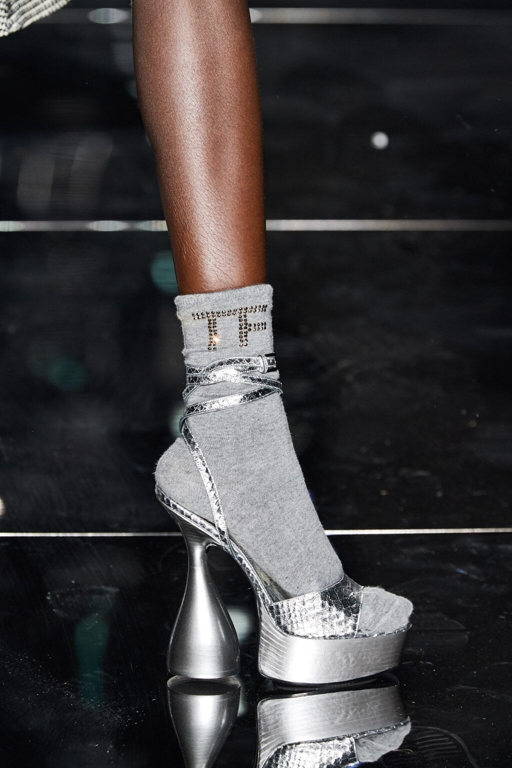 o1loc1c0724 Size: OS / Logo Cotton Short Socks in Grey