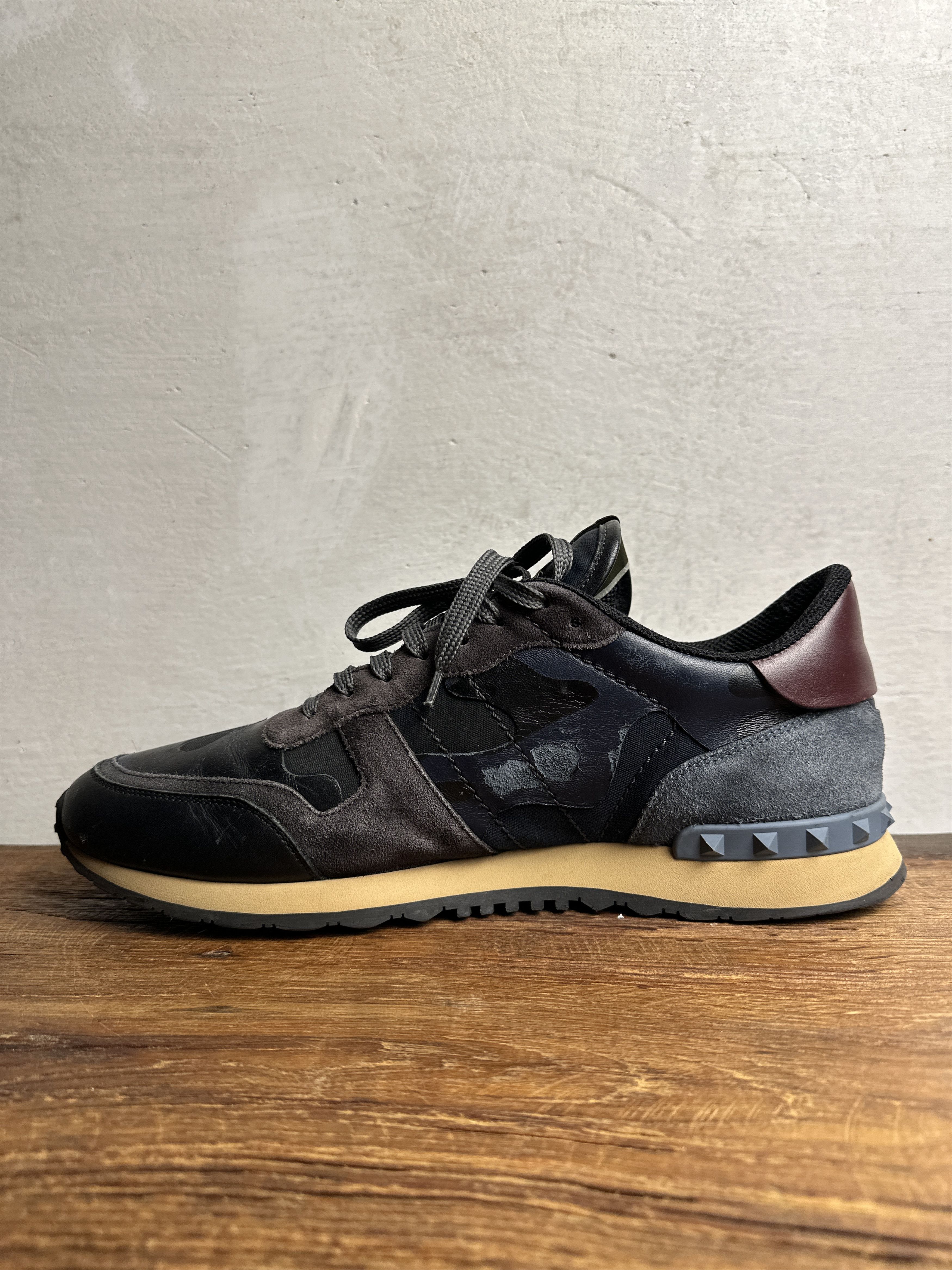Valentino Valentino Garavani Blue Camouflage Rockrunner Sneakers Size US 11 / EU 44 - 3 Thumbnail