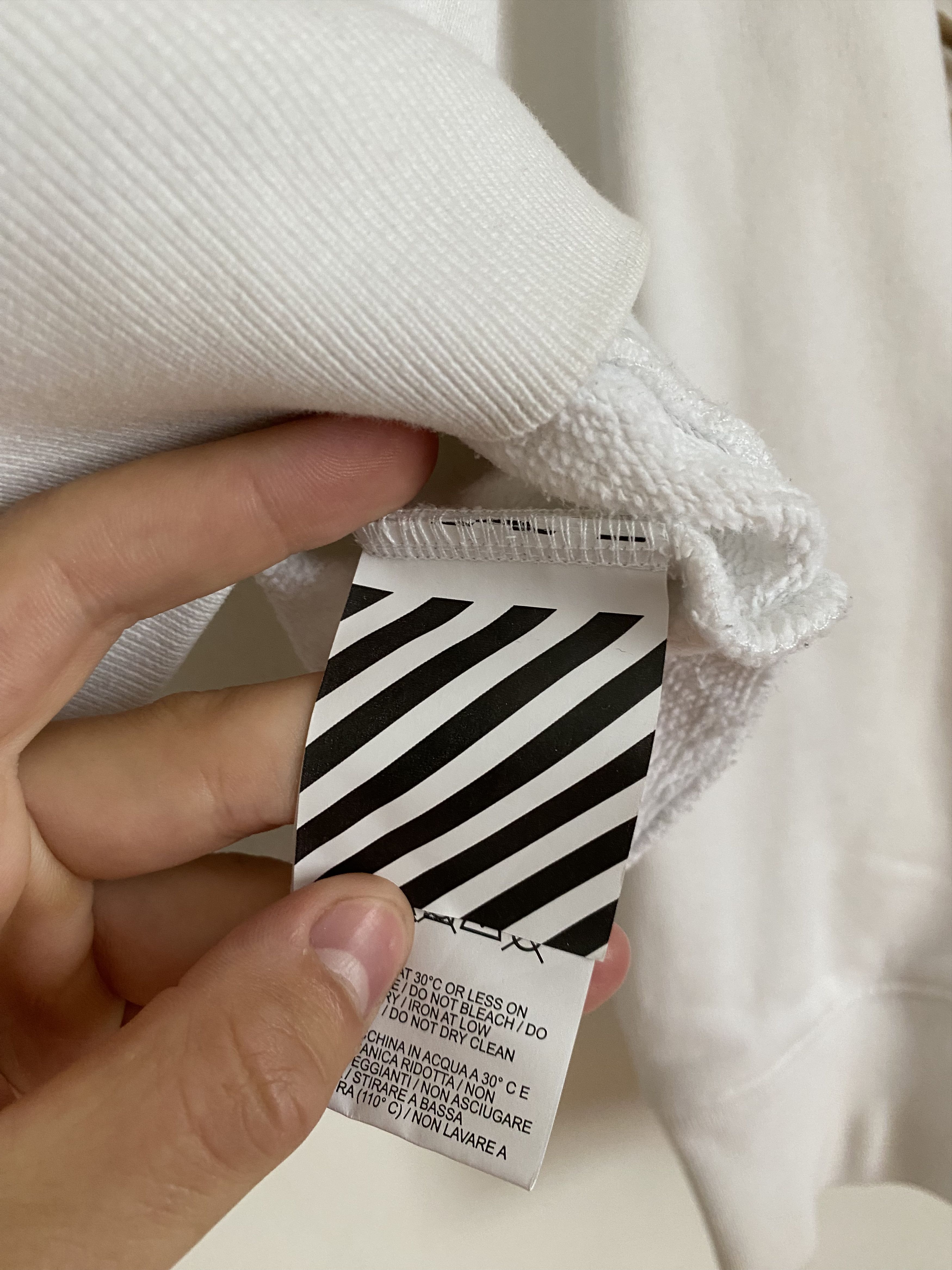 Off-White Off-White Main Label fall-winter 19-20 rare sweatshirt Size US L / EU 52-54 / 3 - 9 Thumbnail