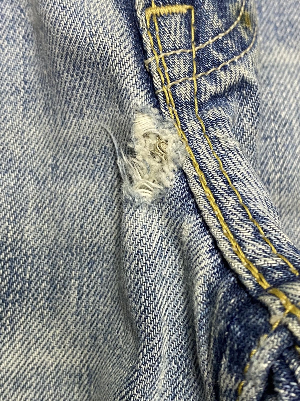 Levi's Vintage Levis 503 90’s Distressed Enough Baggy Jeans Size US 33 - 14 Thumbnail