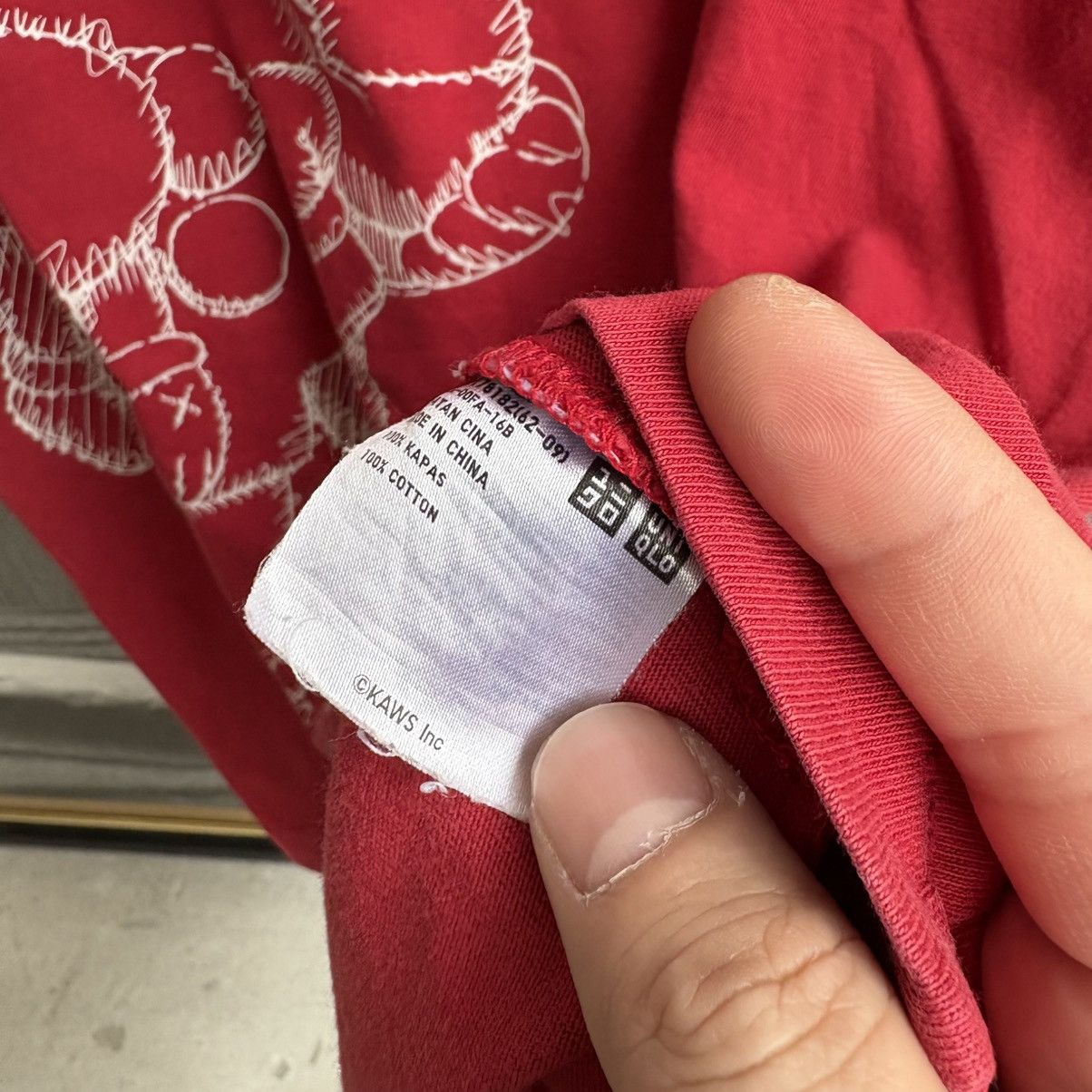 Kaws KAWS SS2016 Red Edition (DDP / No Import Fees) Size US M / EU 48-50 / 2 - 3 Thumbnail