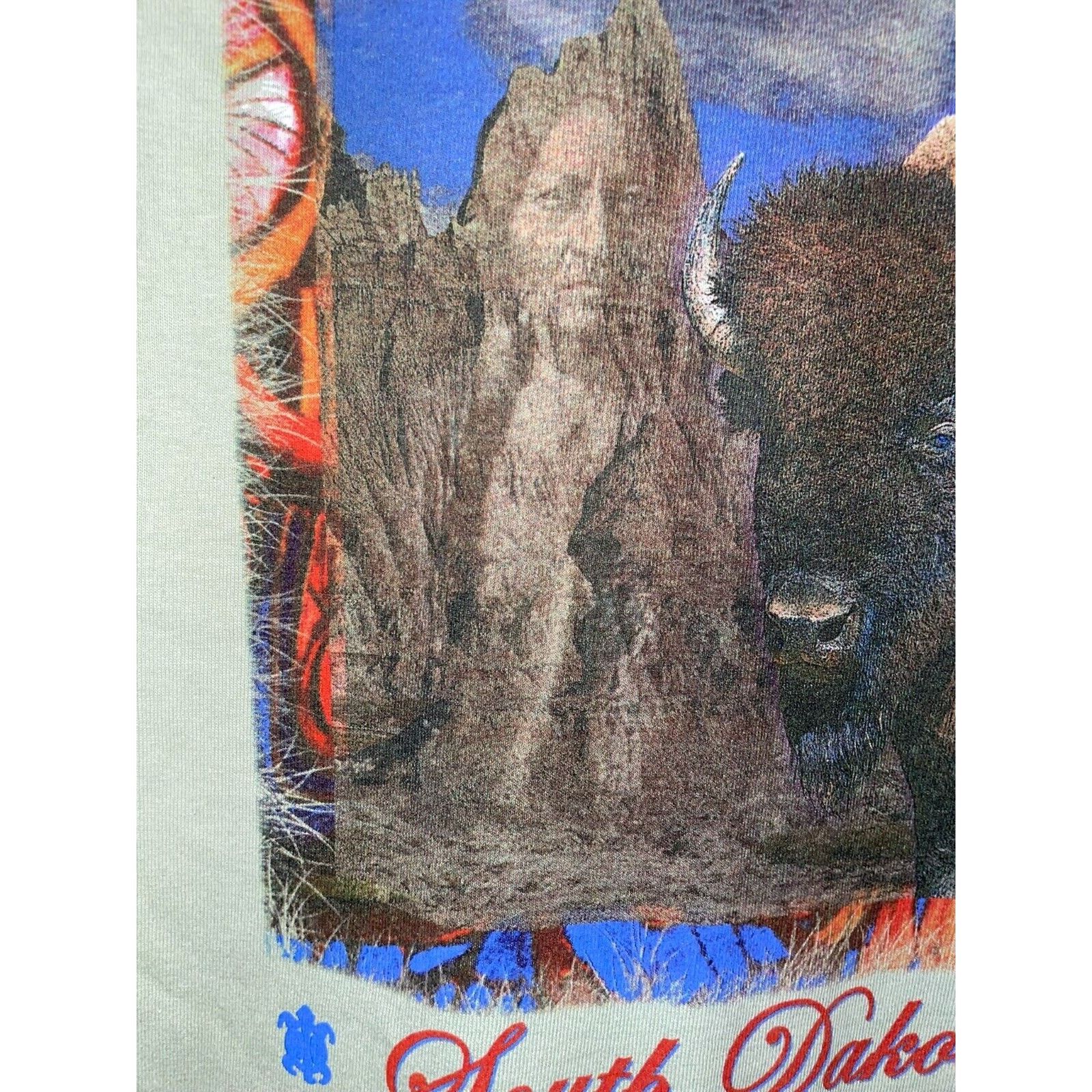 Gildan Vintage Sitting Bull Shirt Native American Bison Green Tee M Size US M / EU 48-50 / 2 - 2 Thumbnail