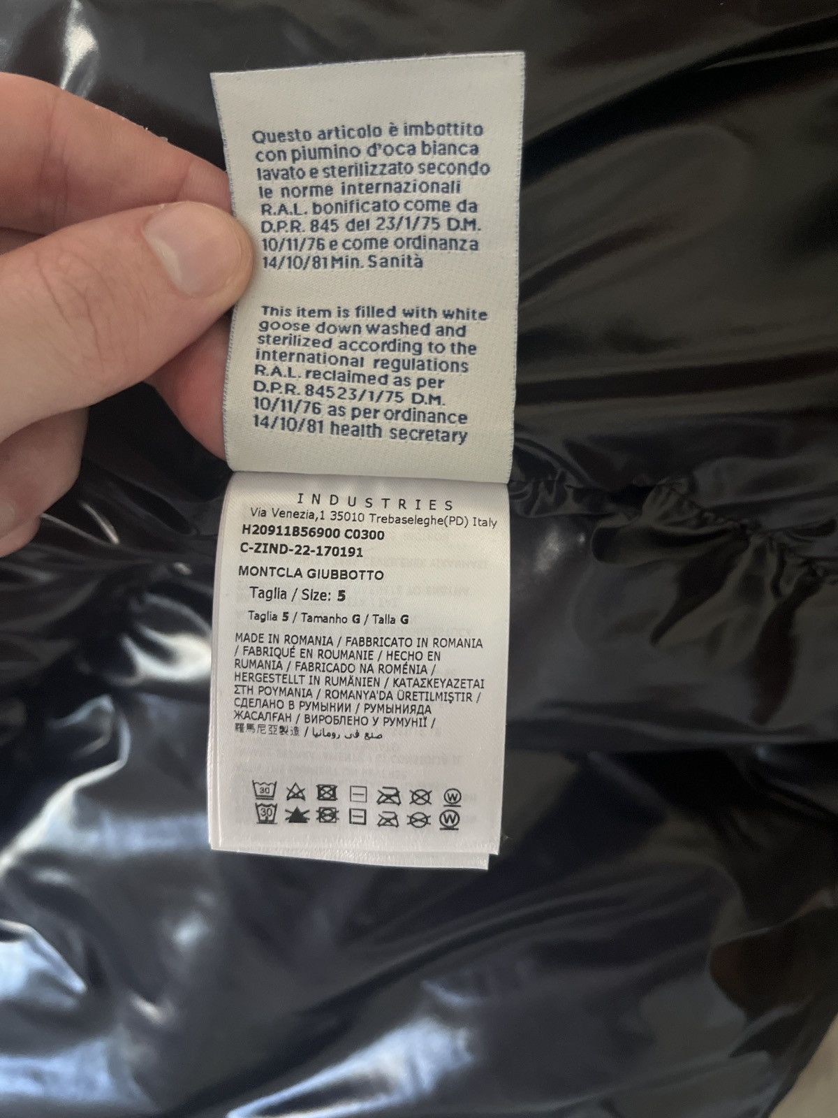 Moncler Moncler Montcla Down Jacket Size US L / EU 52-54 / 3 - 14 Thumbnail