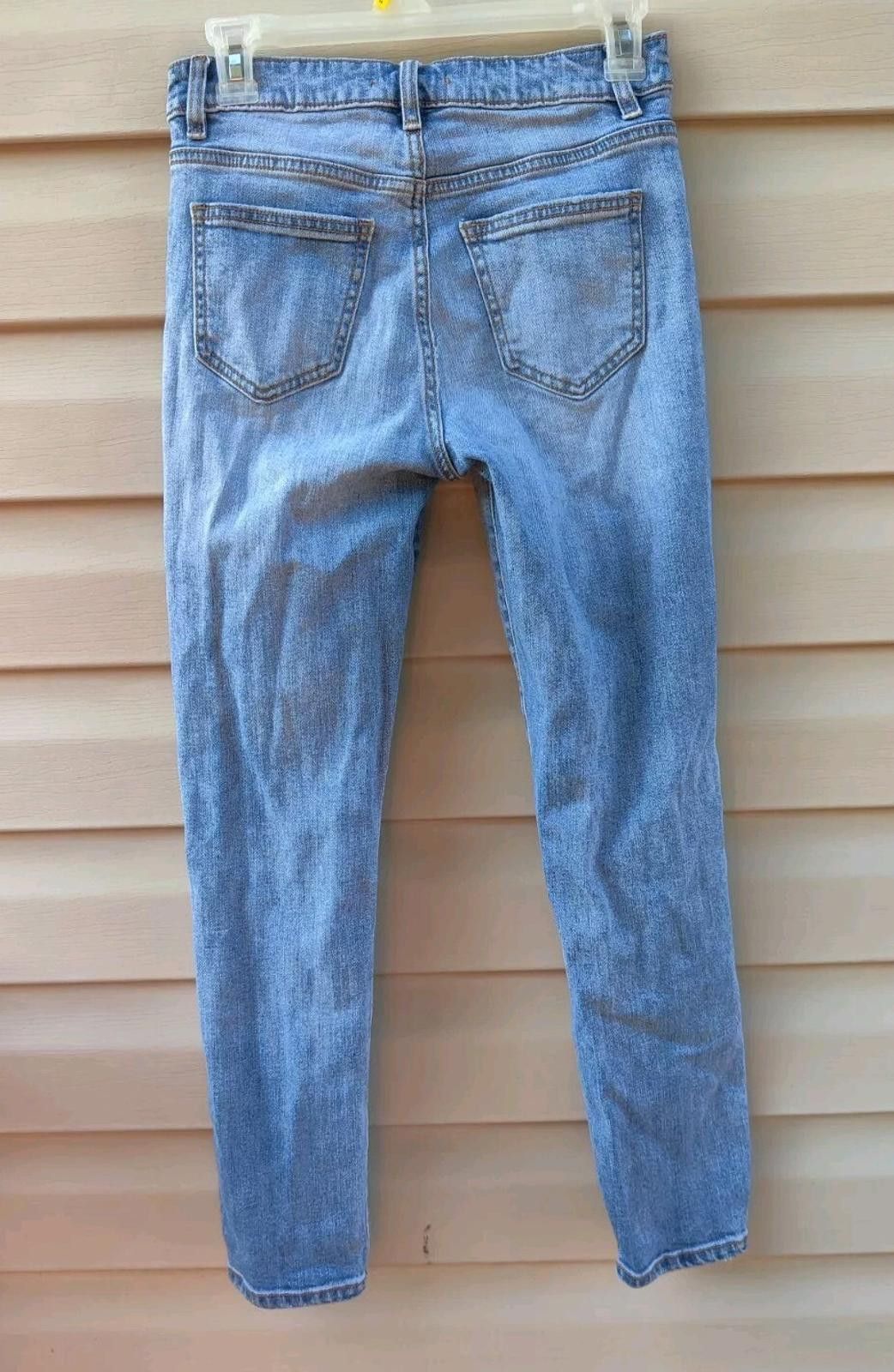 Fashion Nova Fashion Nova Size 1 Skinny Jeans Ripped Destressed Stretch L Size 26" / US 2 / IT 38 - 4 Thumbnail