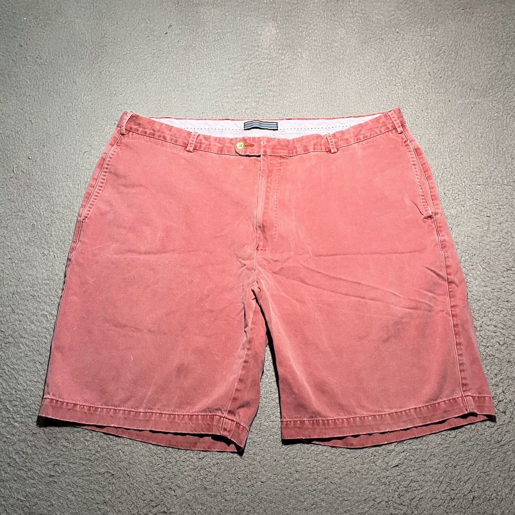 Men’s Peter Millar pink popular pinstriped seersucker shorts size 38