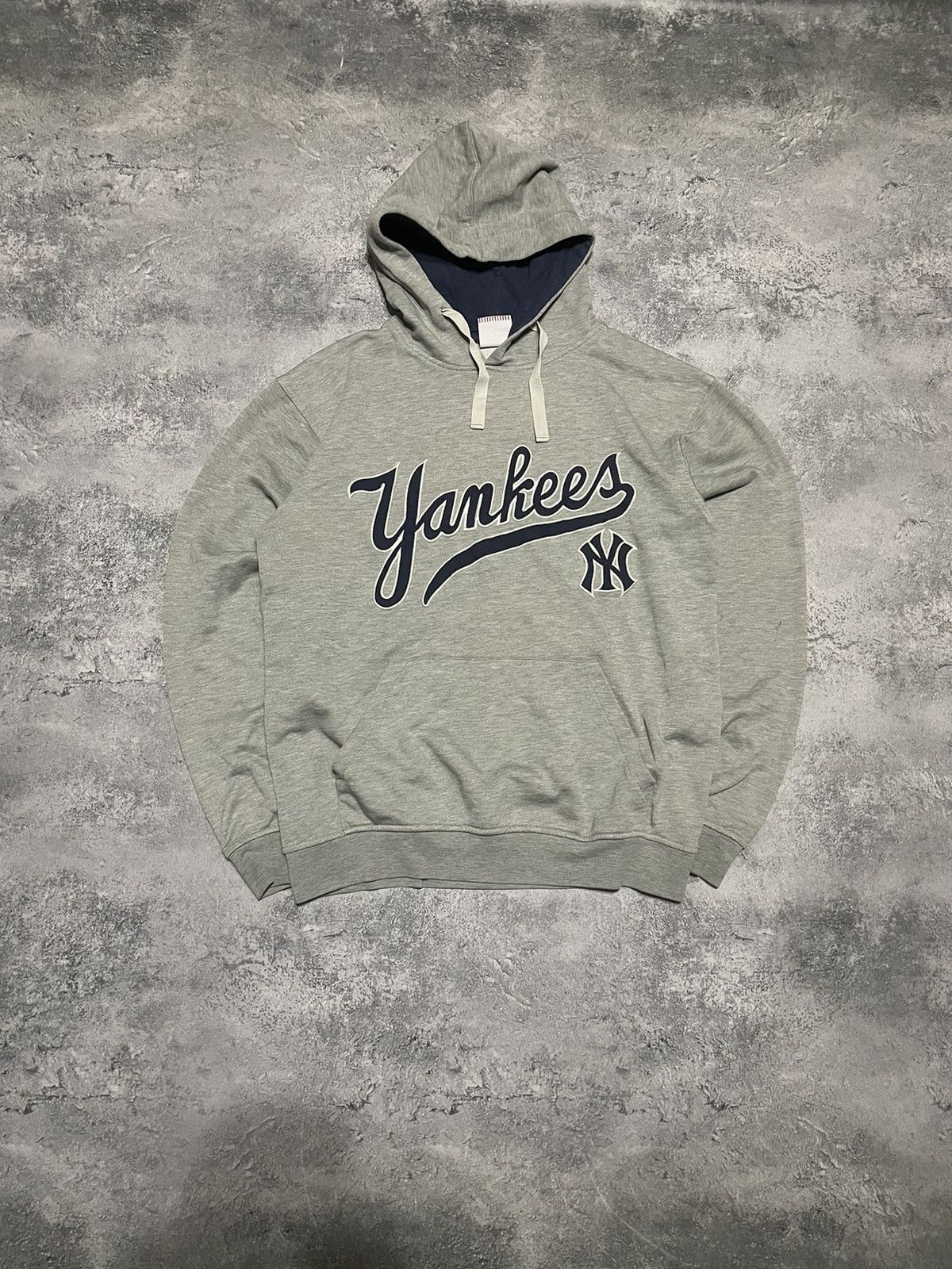 New York Yankees Vintage Hoodie New York yankees Size US L / EU 52-54 / 3 - 2 Thumbnail