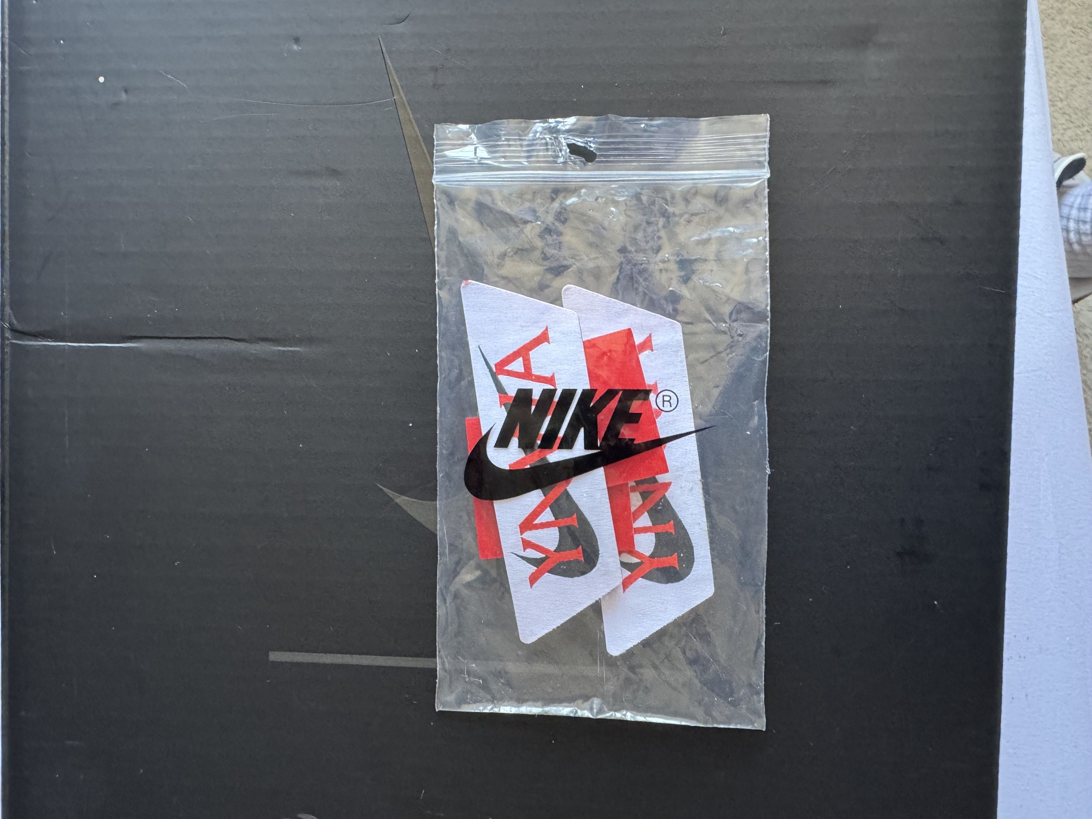 Nike Nike X Liverpool Hurache Size US 12.5 / EU 45-46 - 10 Thumbnail