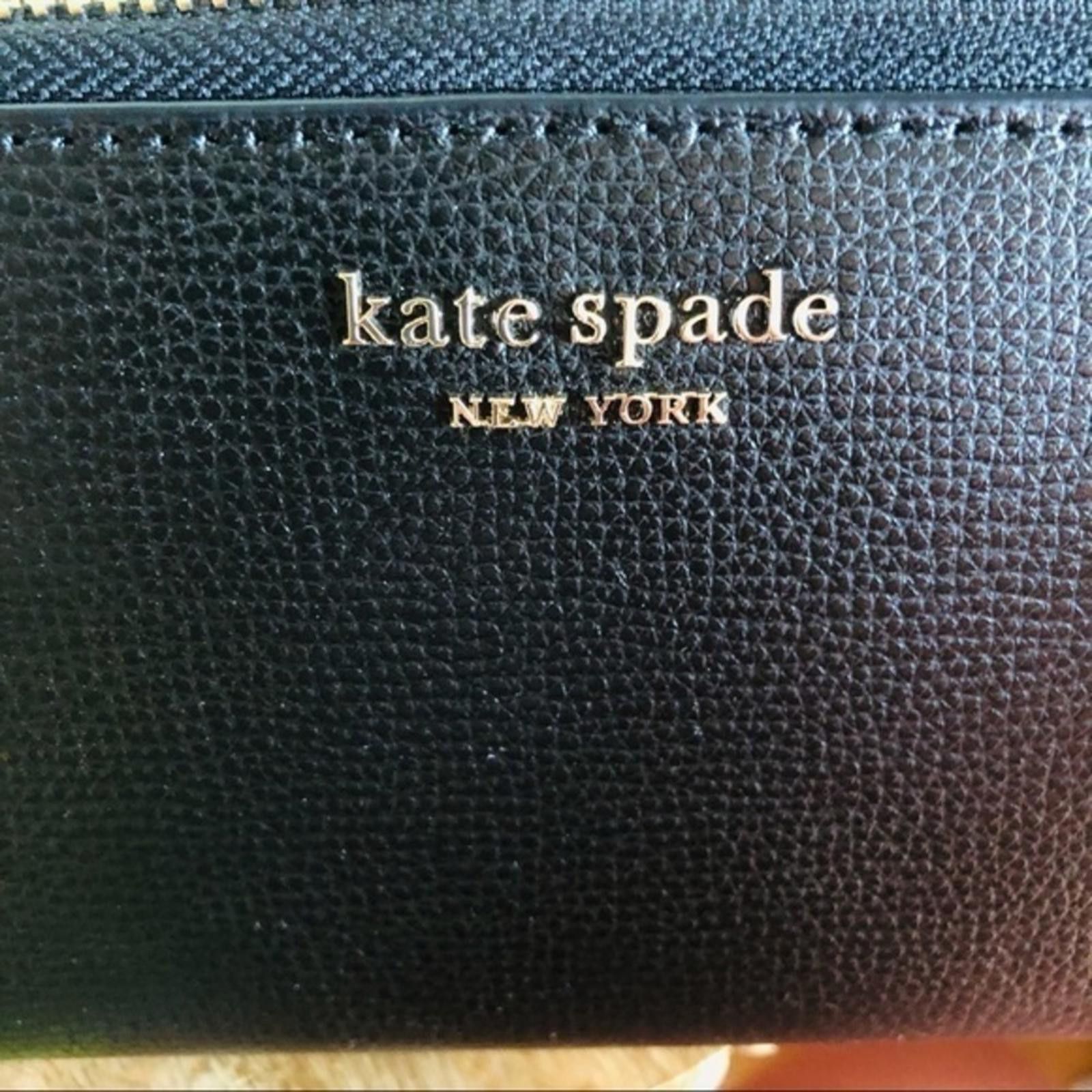 Kate Spade Kate Spade Triple Compartment NWT Size ONE SIZE - 4 Thumbnail
