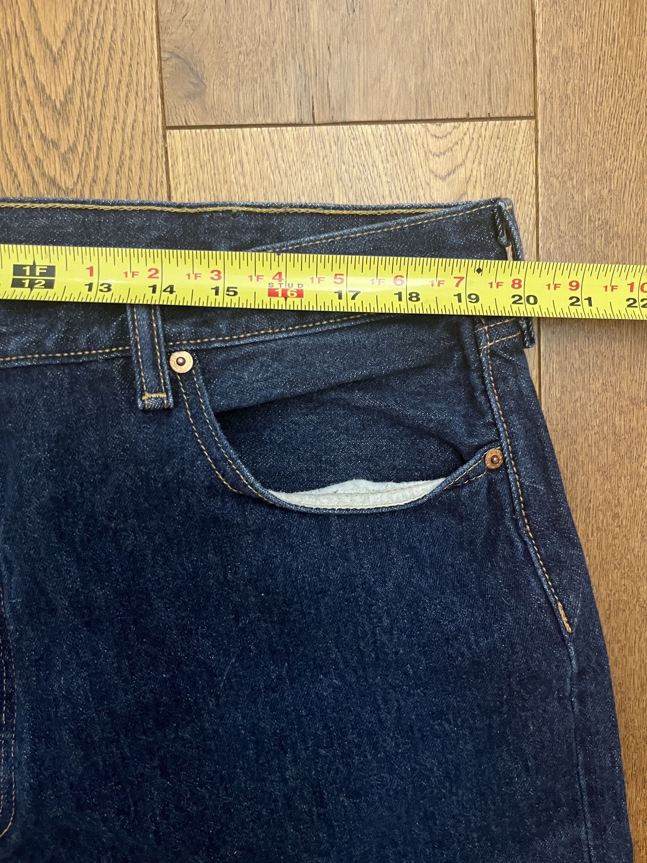Levi's Vintage Clothing Mint 1996 Levi’s 501 Made in USA Button Fly Jeans 40x30 Size US 40 / EU 56 - 8 Thumbnail