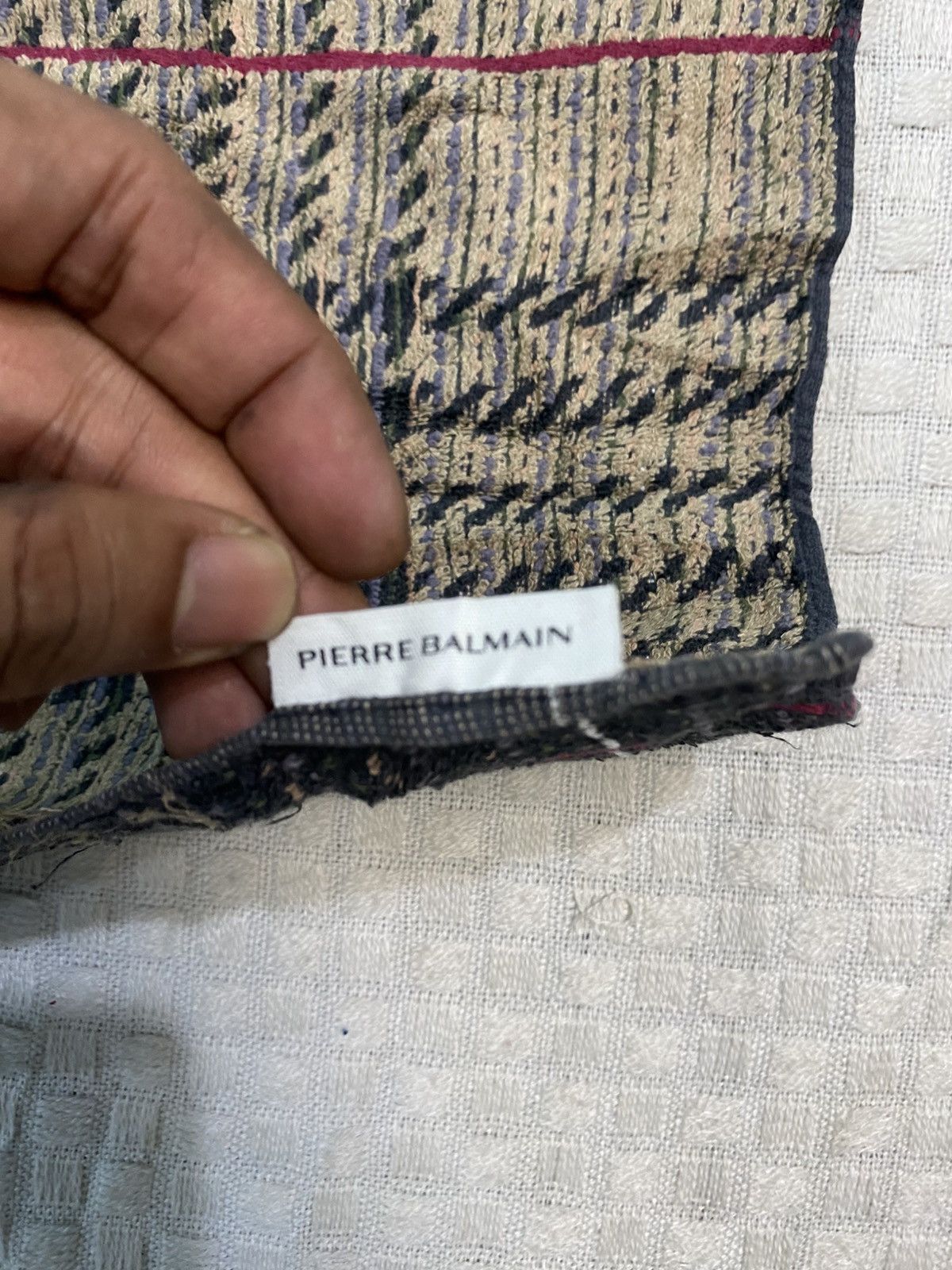 Pierre Balmain Pierre Balmain Handkerchief / Bandana / Neckerchief Size ONE SIZE - 7 Thumbnail