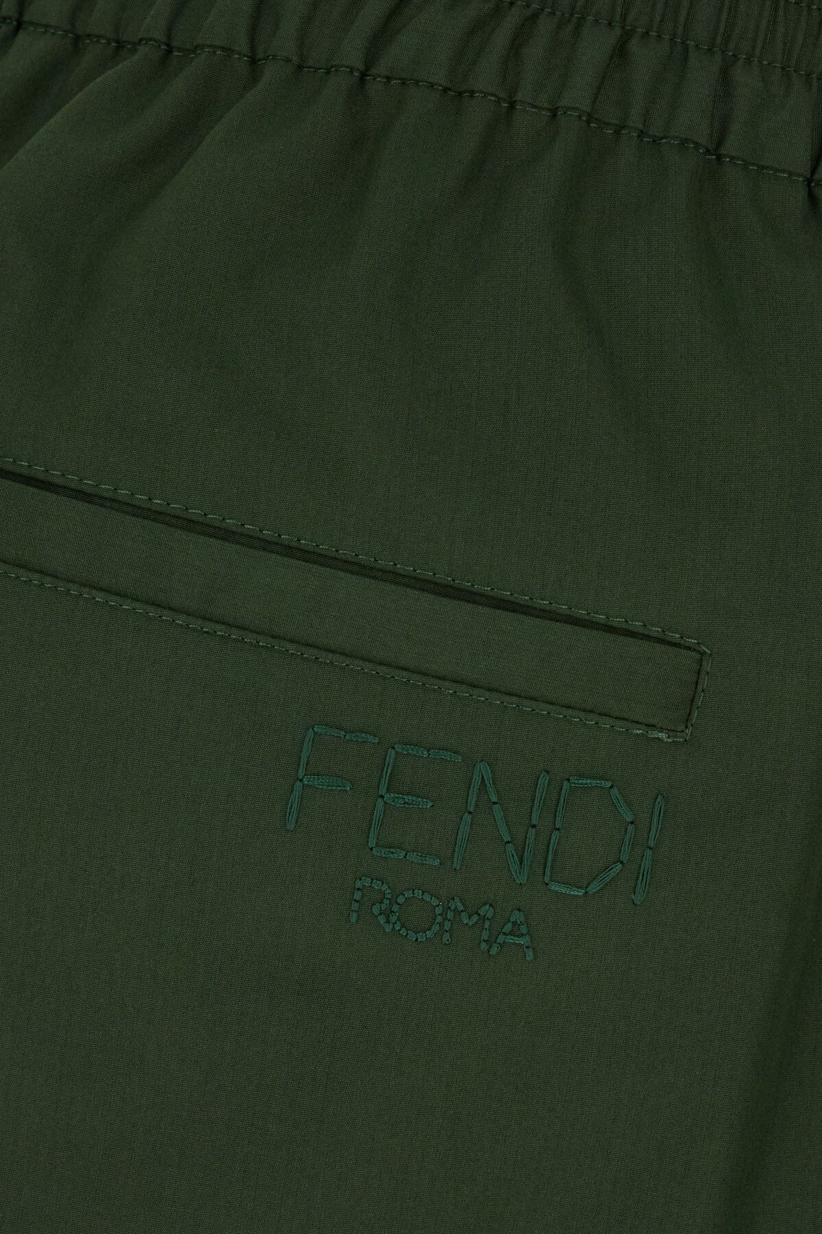 Fendi o1s1wg110526 Bermuda Short in Green Size US 36 / EU 52 - 3 Thumbnail