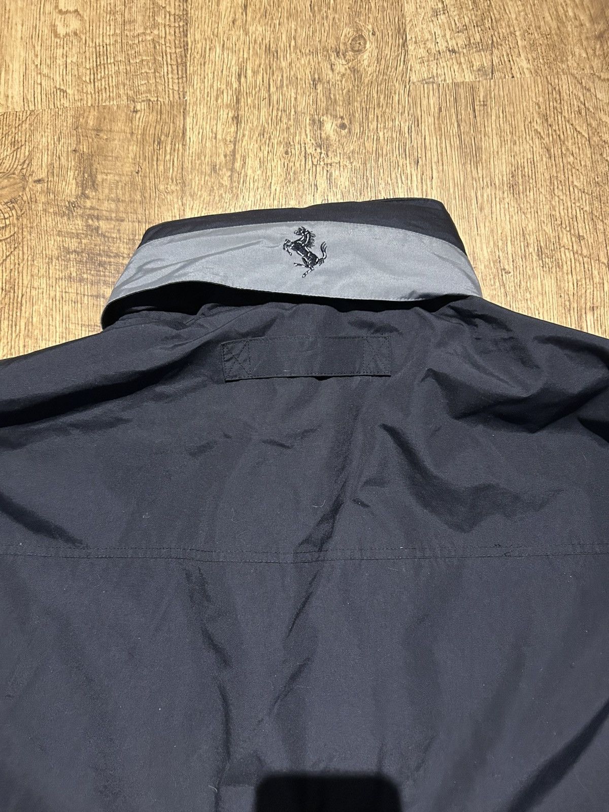 Ferrari Vintage 2000 Official Ferrari F1 Rain jacket M Boxy Size US M / EU 48-50 / 2 - 7 Thumbnail