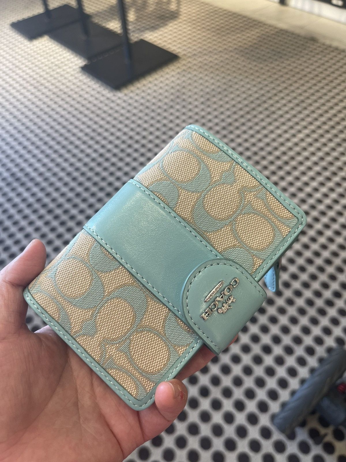 Coach Coach CT922 Medium Corner Zip Wallet Signature Jacquard blue Size ONE SIZE - 1 Thumbnail