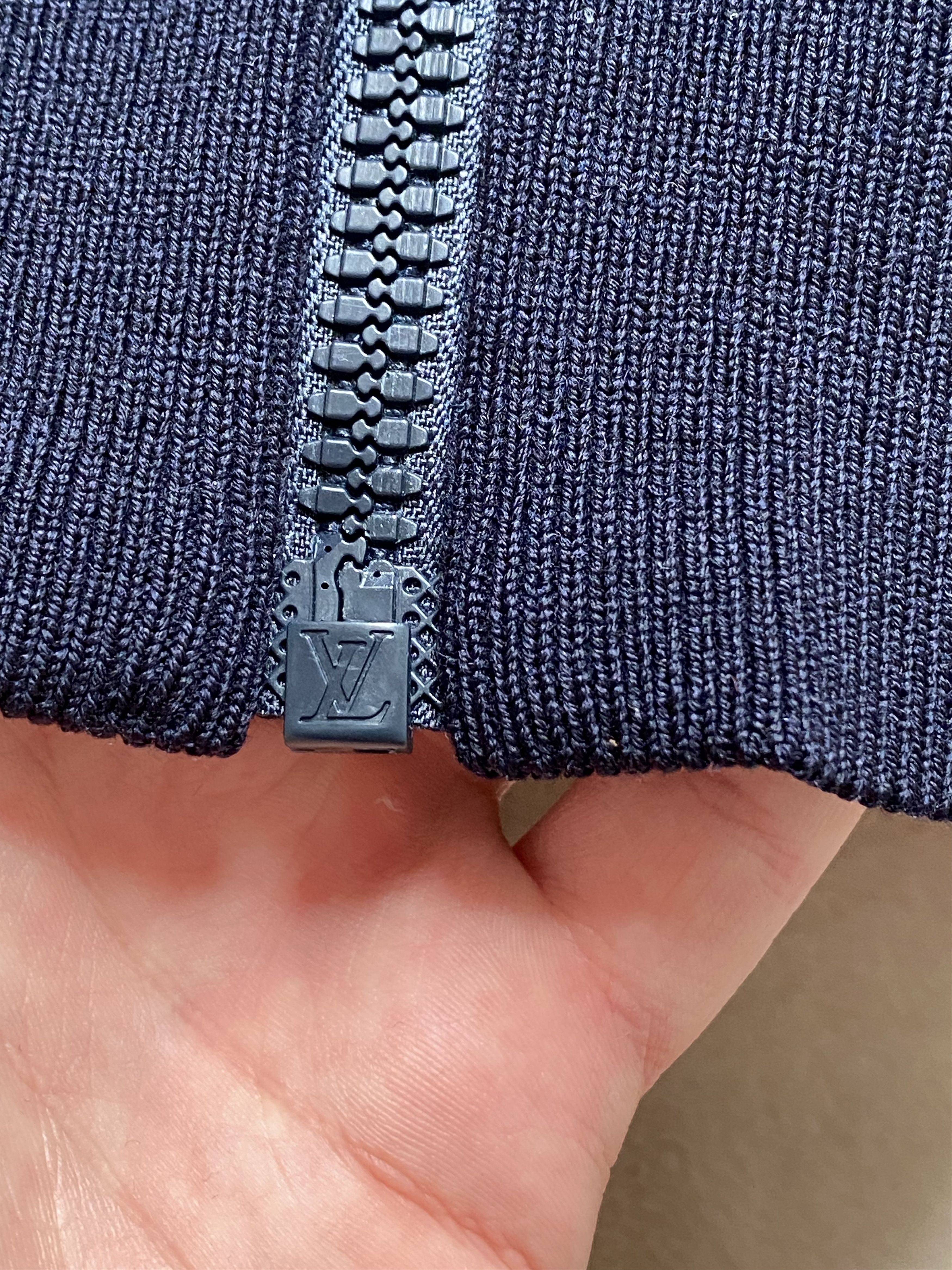 Louis Vuitton Sweater Louis Vuitton Paris Size US L / EU 52-54 / 3 - 10 Thumbnail