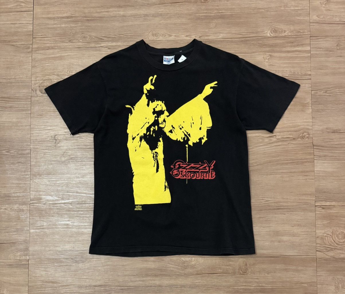 Band Tees Vintage 90’s Ozzy Osbourne “Theater Of Madness” Tee Size US L / EU 52-54 / 3 - 1 Thumbnail