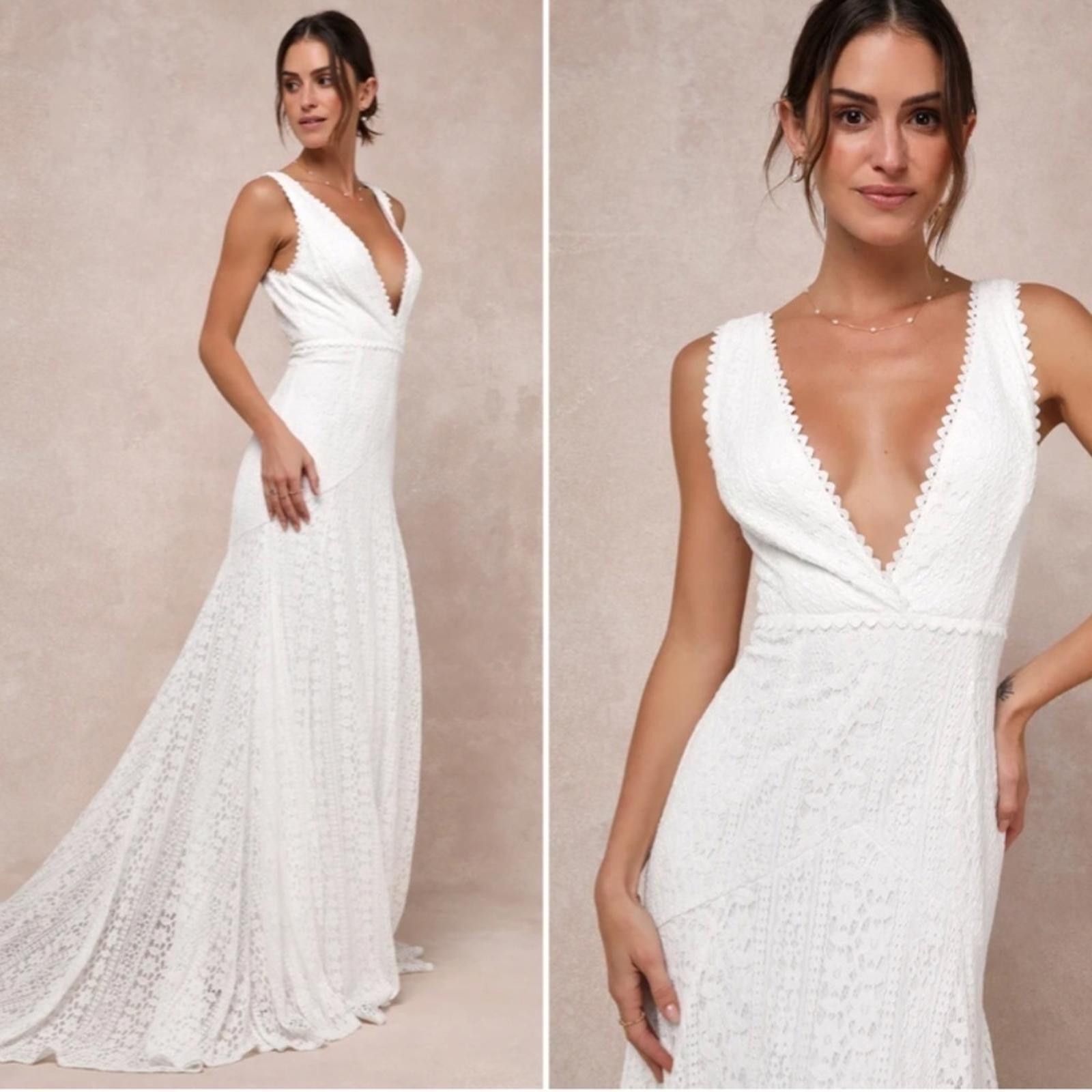 Lulus LULU's Sexy Bridal Wedding Floral Elegant Sophisticated Gown Size S / US 4 / IT 40 - 3 Thumbnail