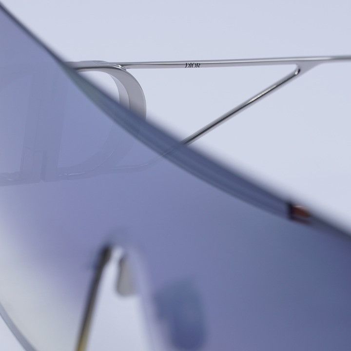 Dior Dior 30MONTAIGNE M1U F0A6 Rimless Sunglasses Silver Shield Size ONE SIZE - 4 Thumbnail