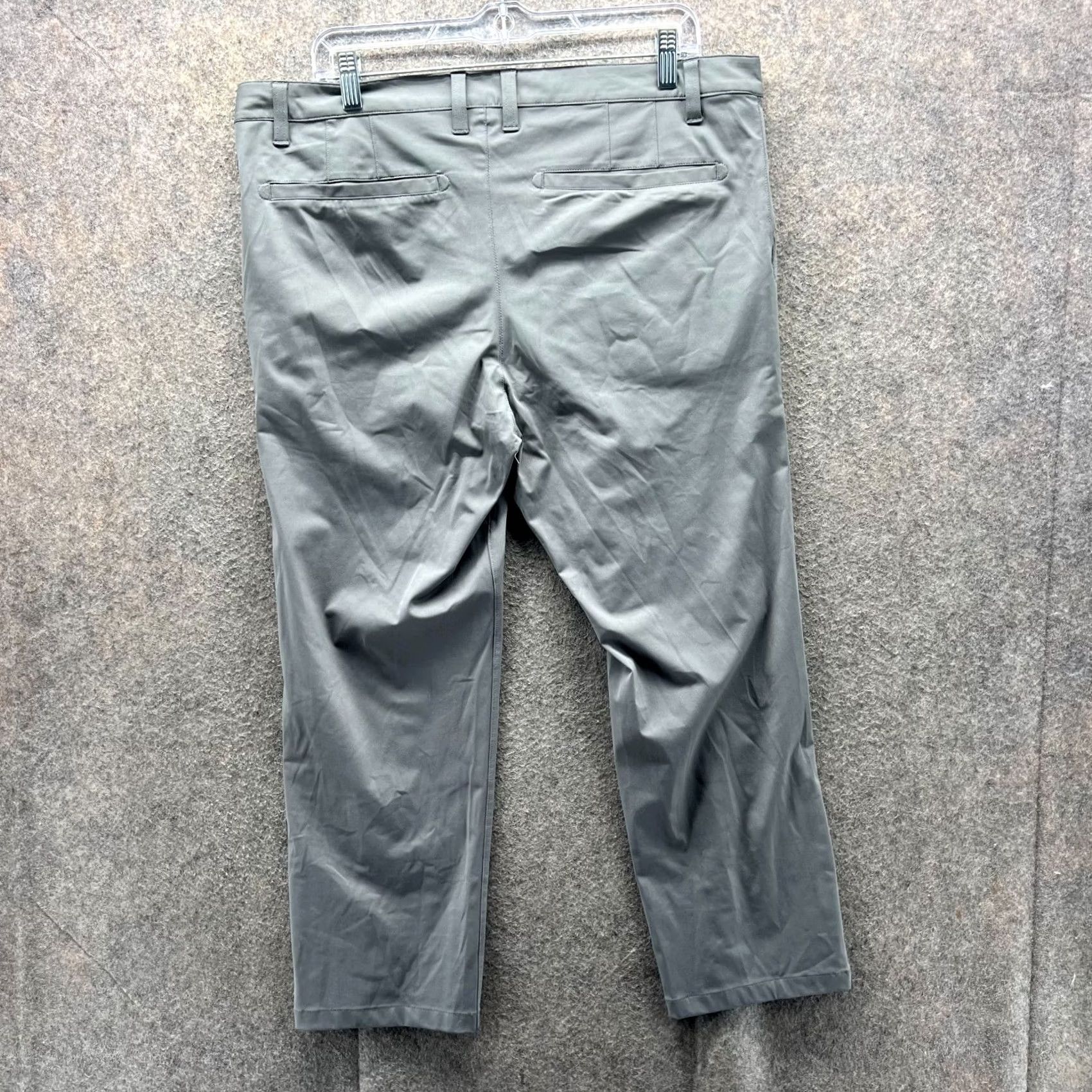 Rhone Rhone Pants Mens 36 Gray Chino Flat Front Stretch Polyester Golf Slacks Size US 36 / EU 52 - 2 Thumbnail
