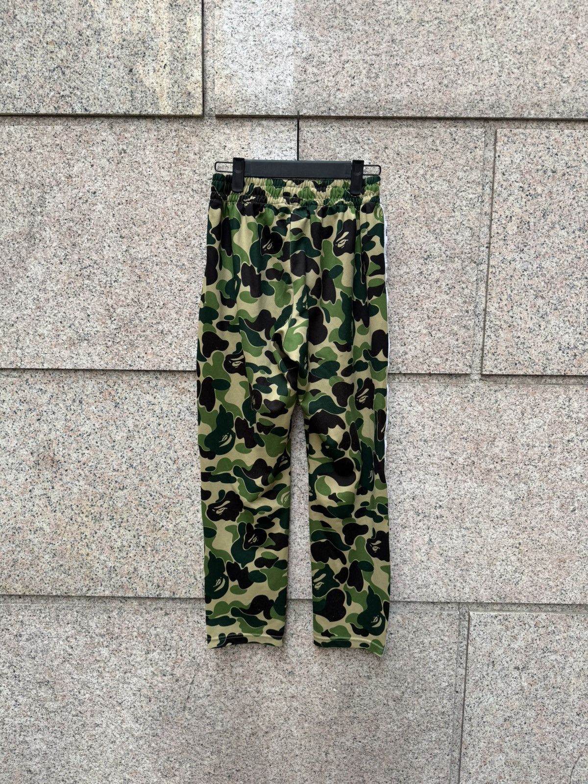Bape A bathing ape BAPE track pants camo M Size US 30 / EU 46 - 4 Thumbnail
