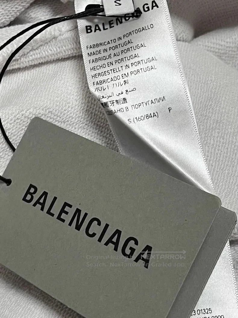 Balenciaga Balenciaga White Distressed Hoodie Sweatshirt. Size US S / EU 44-46 / 1 - 8 Thumbnail