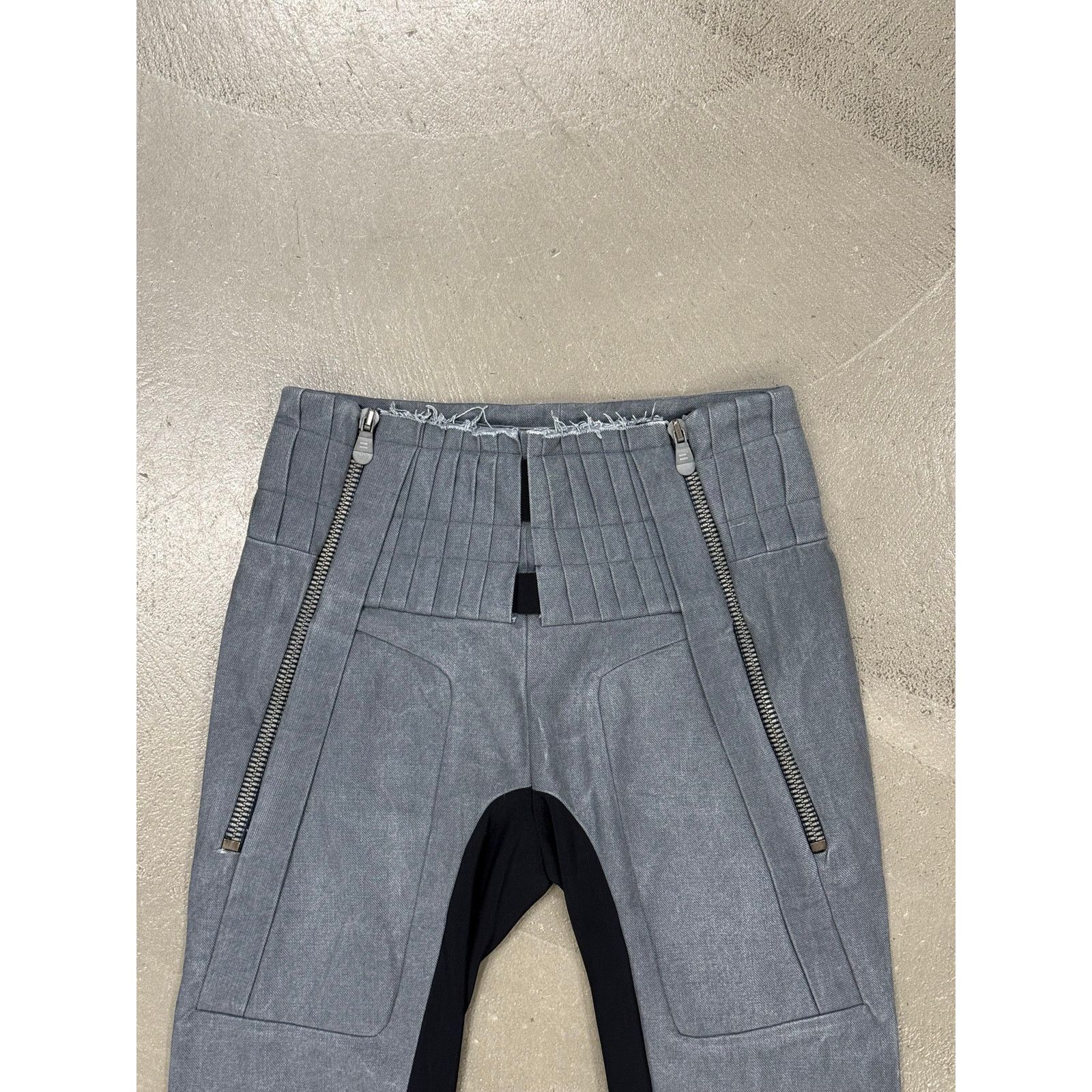 Balenciaga S/S2009 Balenciaga by Nicolas Ghesquiere runway biker pants Size 27" / US 4 / IT 40 - 4 Thumbnail