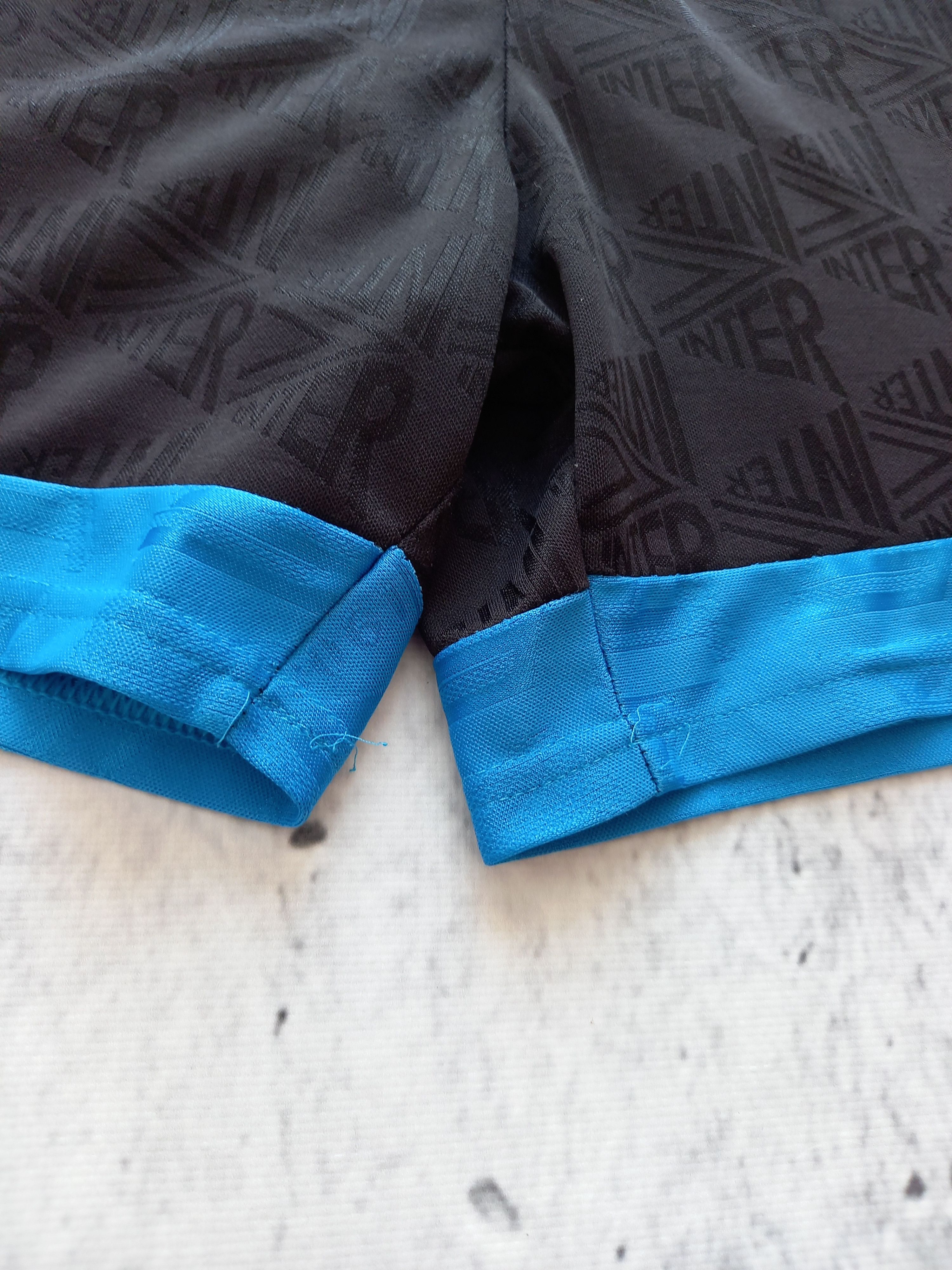 Umbro × Vintage 90s Vintage Umbro Inter FC Shorts Internazionale Milan Size US 32 / EU 48 - 5 Thumbnail