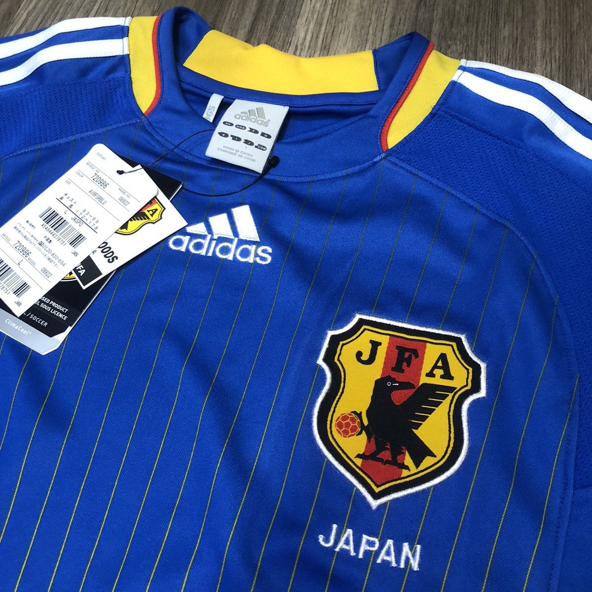 Adidas Japan 08/09 home shirt (Bnwt) Size US L / EU 52-54 / 3 - 3 Thumbnail