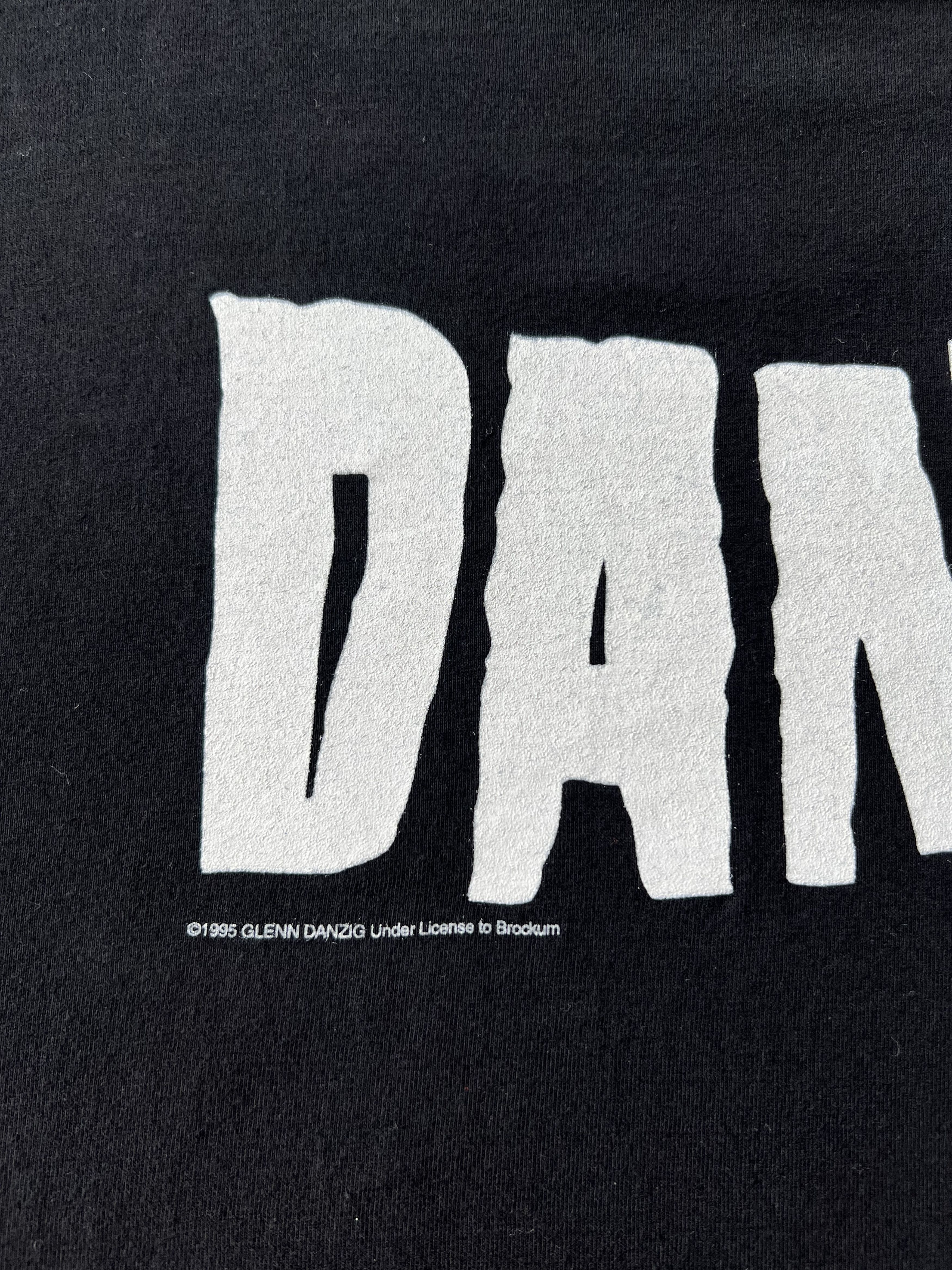 Band Tees Vintage 1995 Danzig Heavy Metal Band Cropped Black T-shirt Size US XL / EU 56 / 4 - 14 Thumbnail