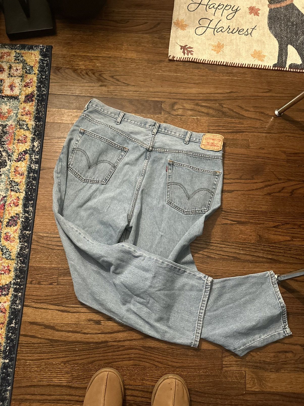 image of Levis 550 Relaxed Fit Denim Distressed Style, Men's (Size 44)